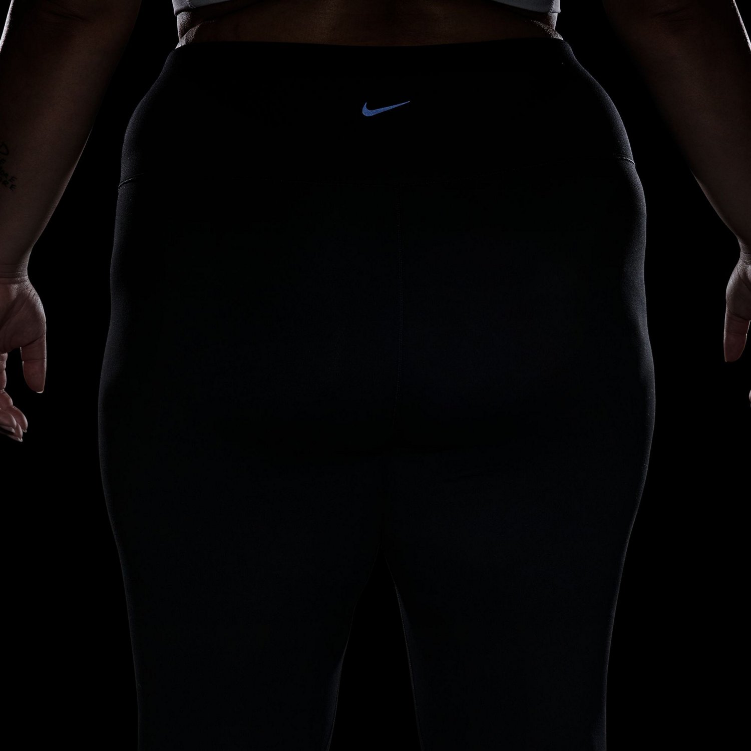Nike Women's Dri-FIT High-Waisted Plus Size 7/8 Leggings with Pockets - view number 8