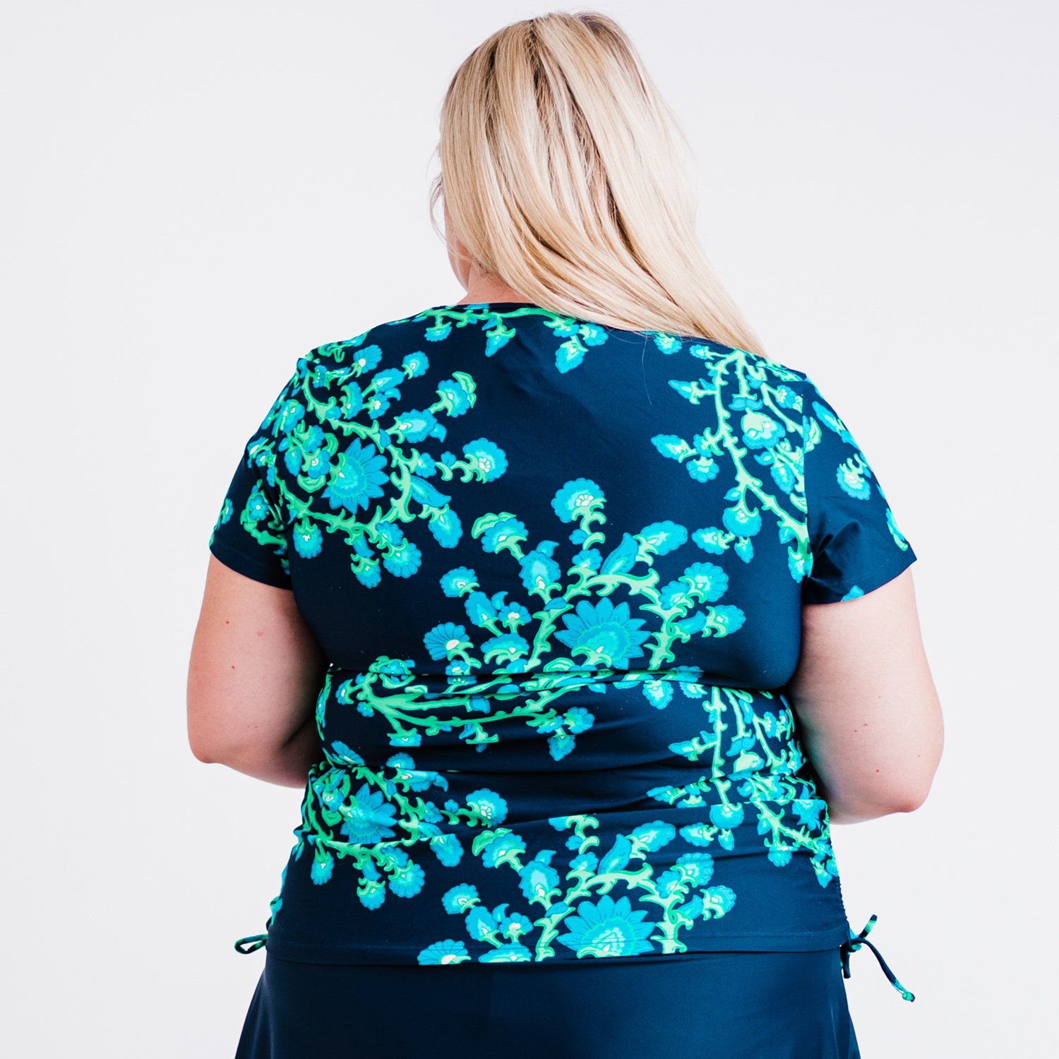 Calypsa Women's Adele Plus Size Swim Top - view number 2