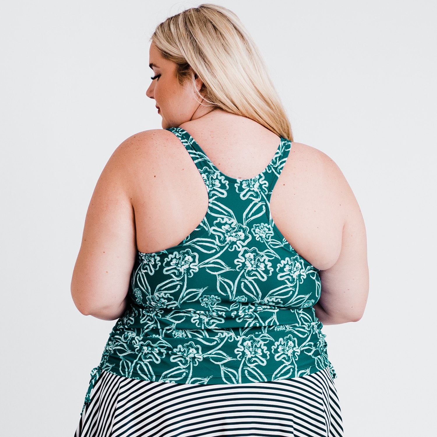 Calypsa Women's Maya Tankini Plus-Size Swim Top with Removable Cups - view number 2