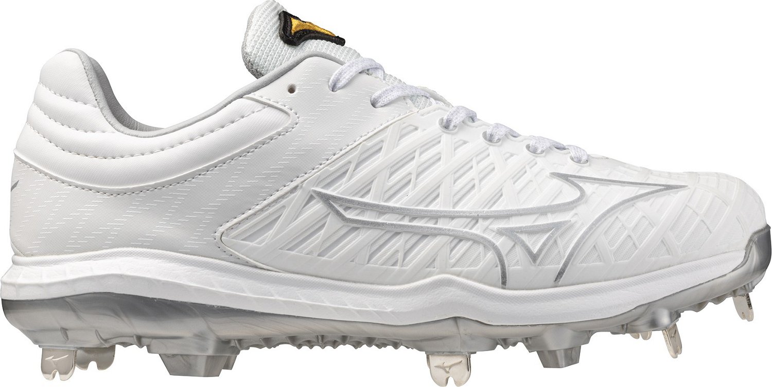 Mizuno Women s Pro FP Low Metal Softball Cleats Academy