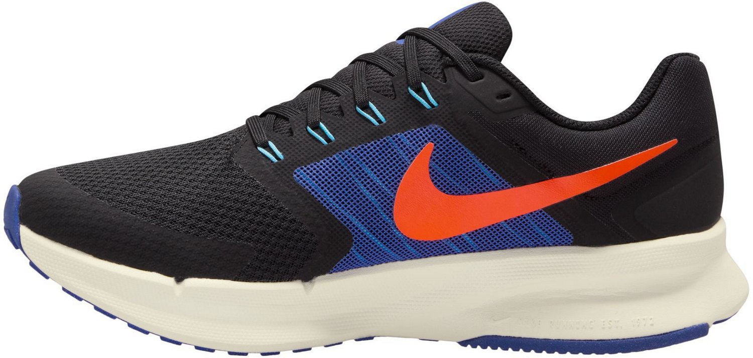 Nike Men's Run Swift 3 Running Shoes - view number 2