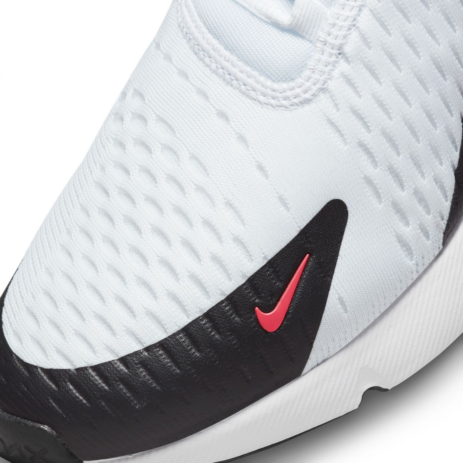 Nike Men’s Air Max 270 Shoes - view number 7