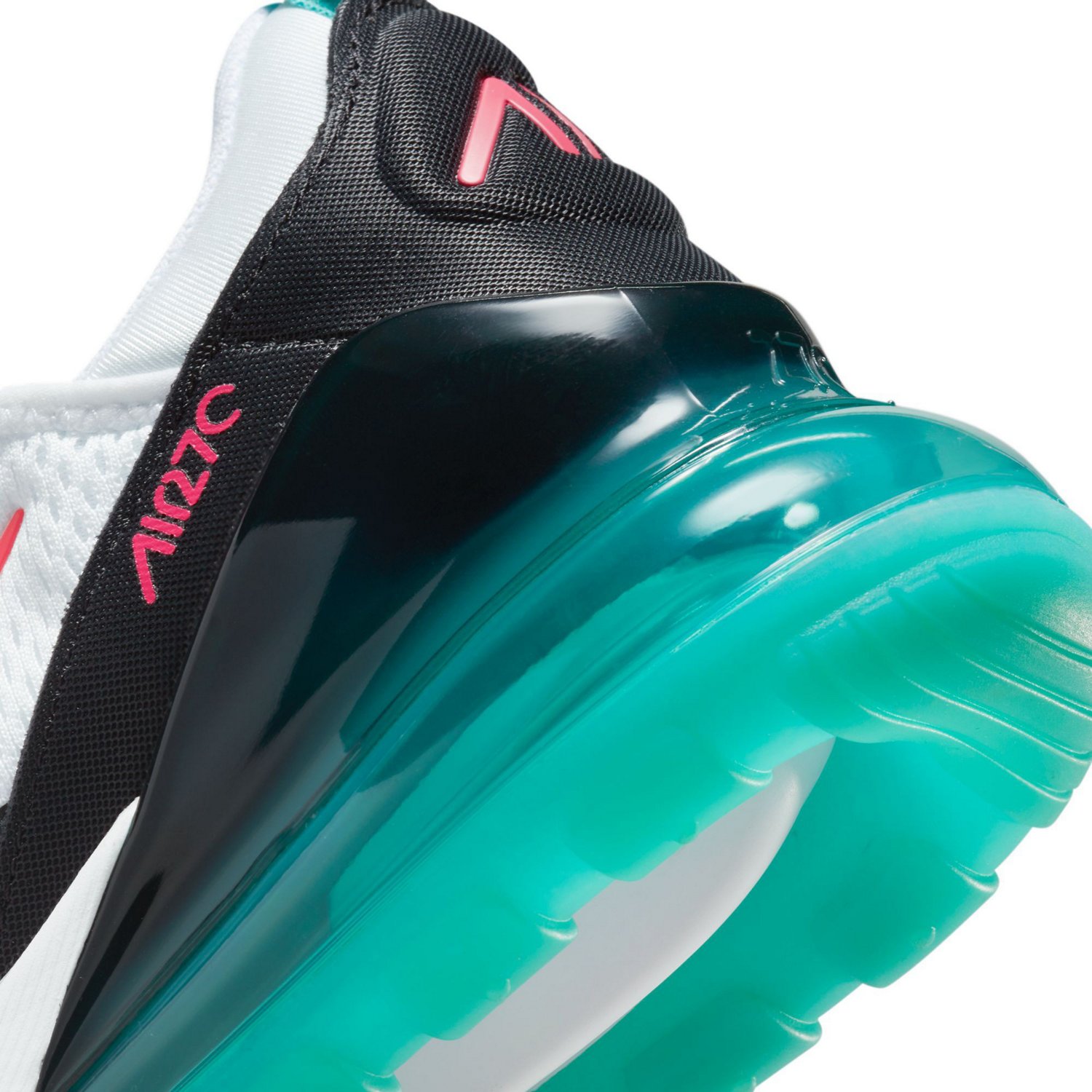 Nike Men’s Air Max 270 Shoes - view number 8