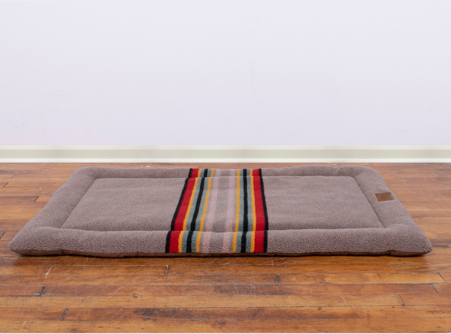 Pendleton Vintage Camp Comfort Cushion                                                                                           - view number 2