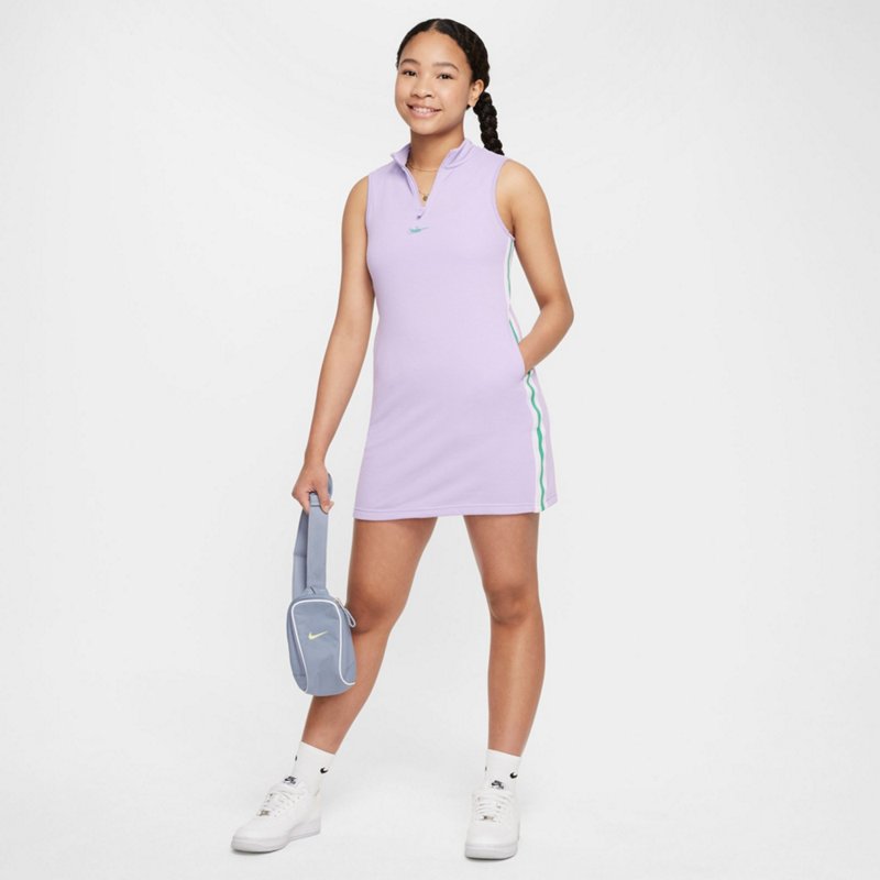Nike Girls' Sportsw… - image