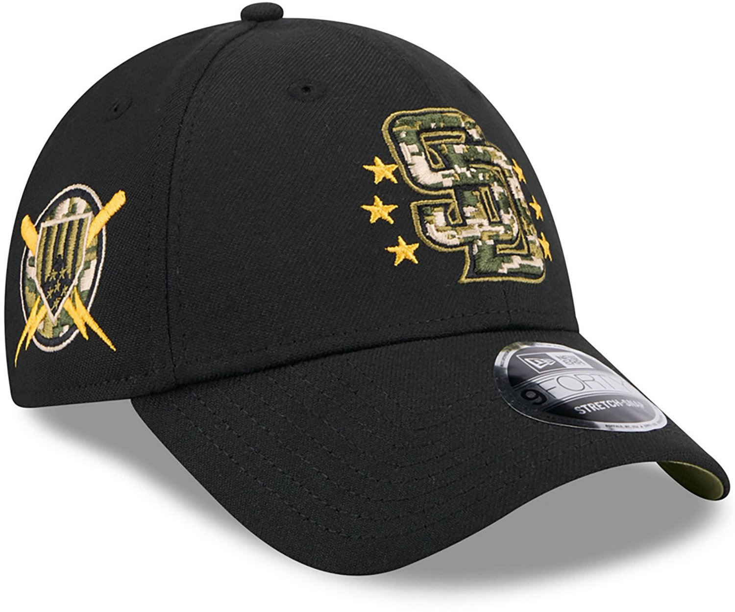 New Era Men's San Diego Padres 2024 Armed Forces Day 9FORTY Adjustable Hat - view number 3