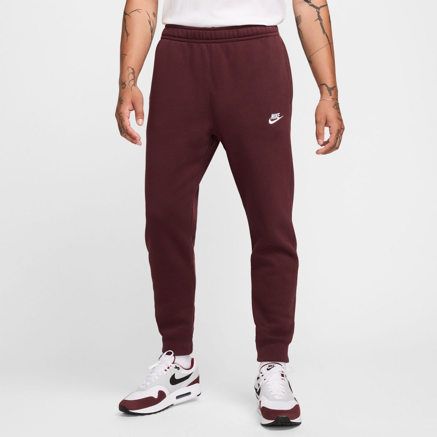 Nike men's sportswear club lightweight jogger sweatpants best sale