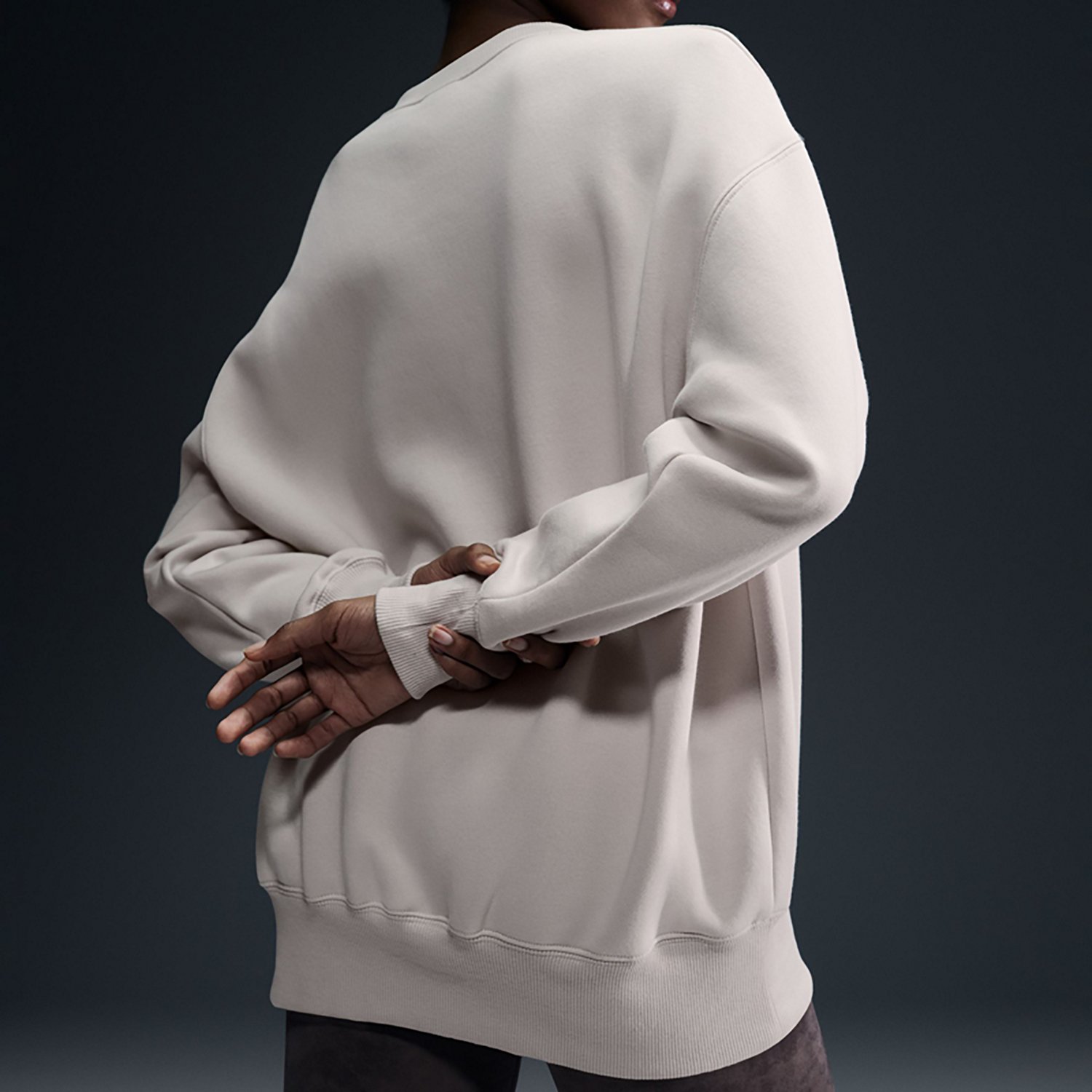 Nike Women's Nike Sportswear Phoenix Fleece Oversized Crew Sweatshirt - view number 2