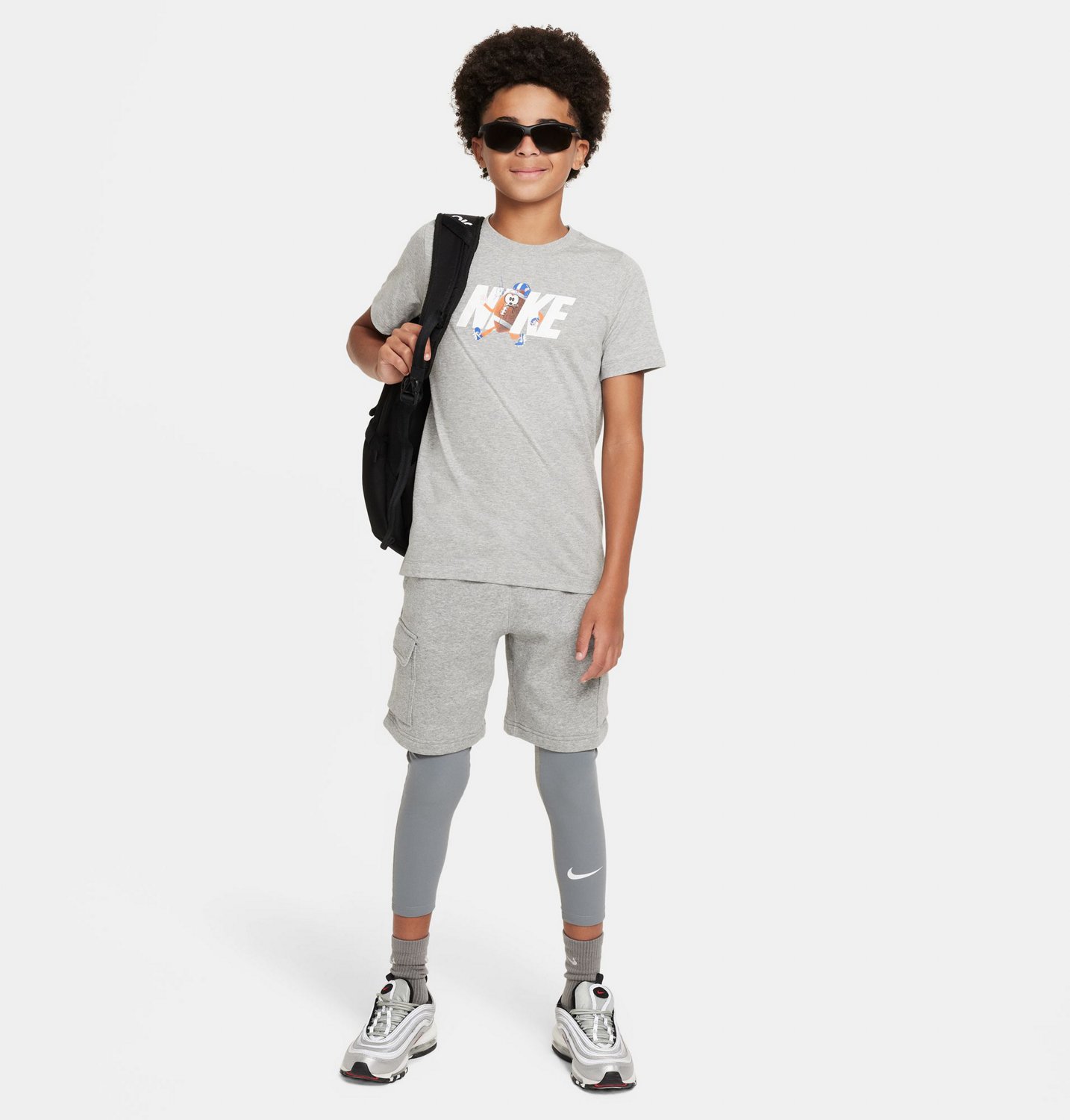 Nike Boys' Sportswear Football Short Sleeve T-shirt - view number 4