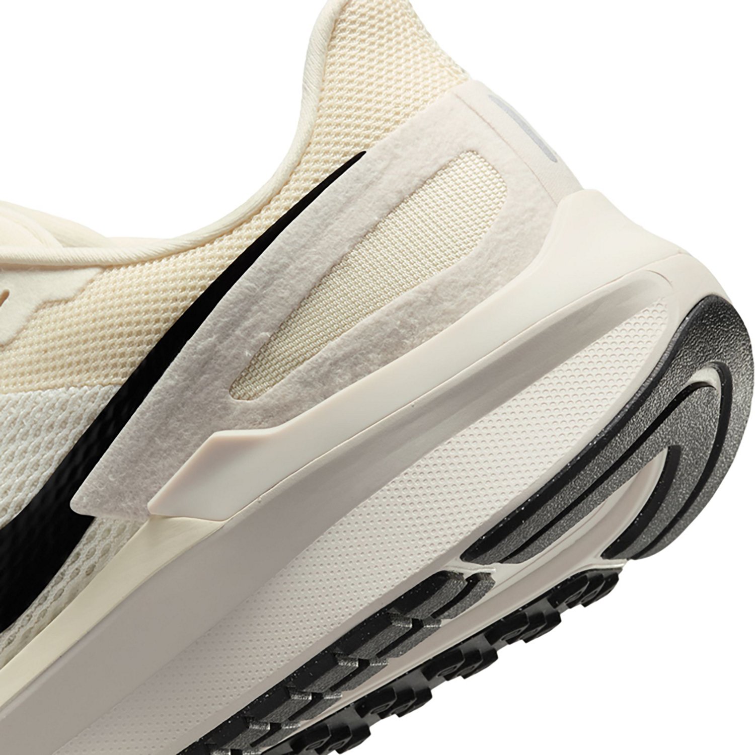 Nike Men s Air Zoom Structure 25 Running Shoes Academy