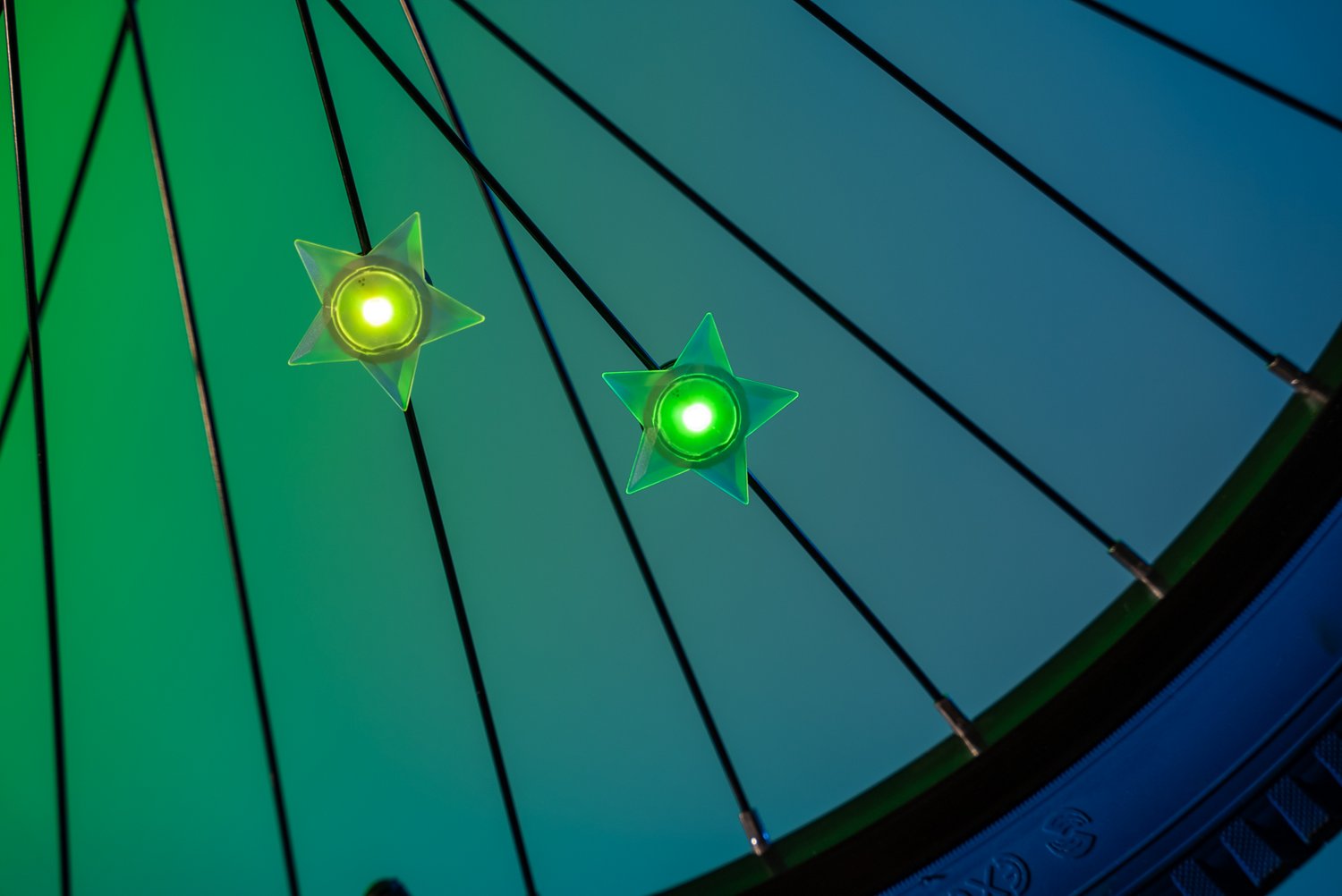 Brightz StarBrightz LED Color Morphing Bike Spoke Lights 2