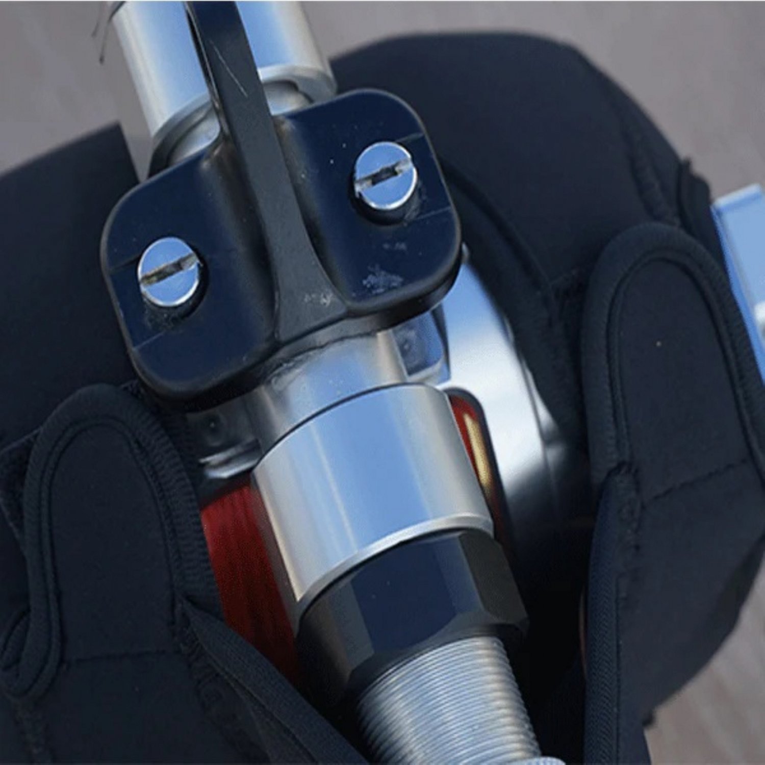xTreme Small 25-30 lb Conventional Rod and Reel Cover                                                                            - view number 4
