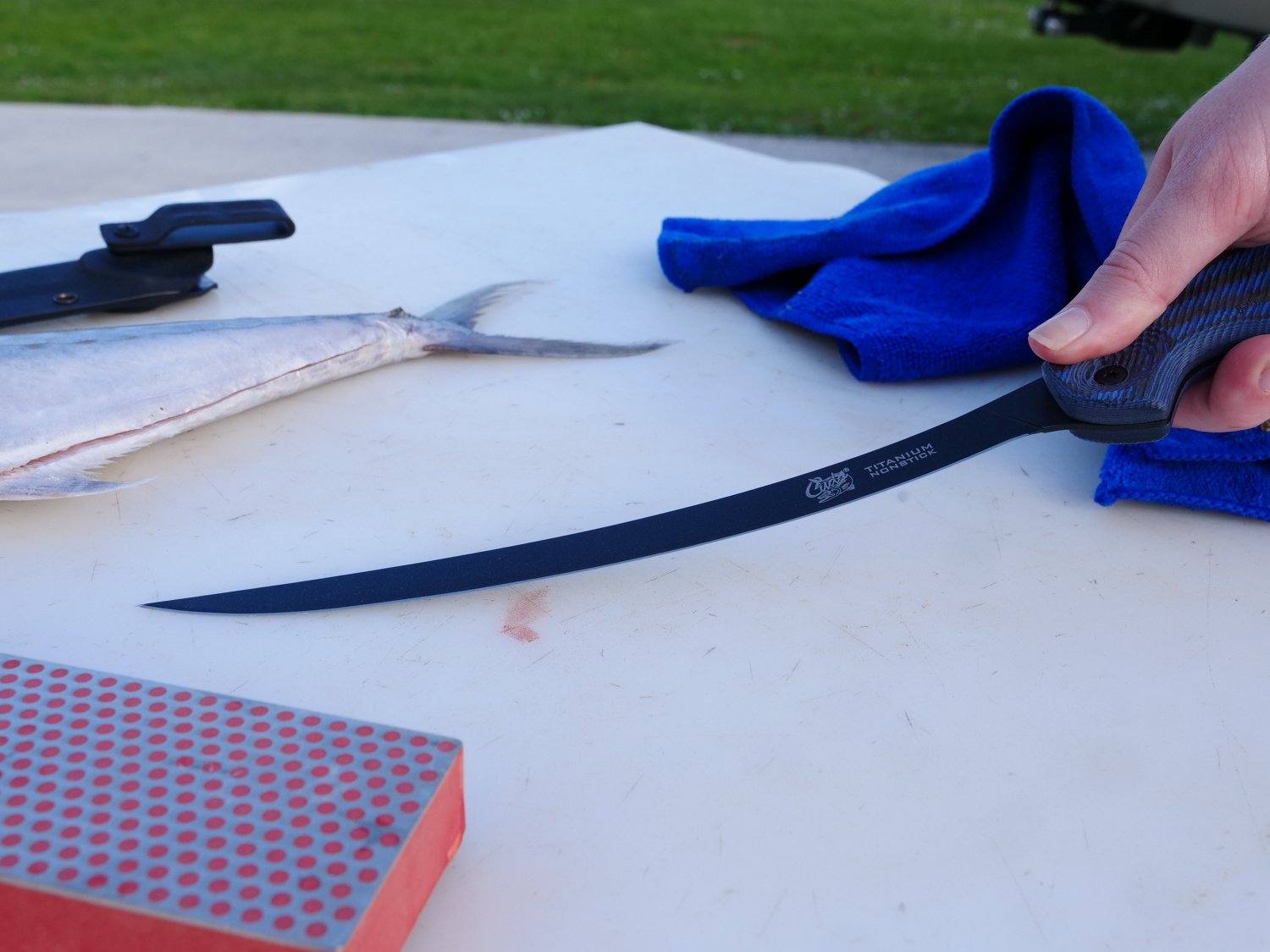 Cuda 9 in Professional Fillet Knife with Micarta Handle                                                                          - view number 6