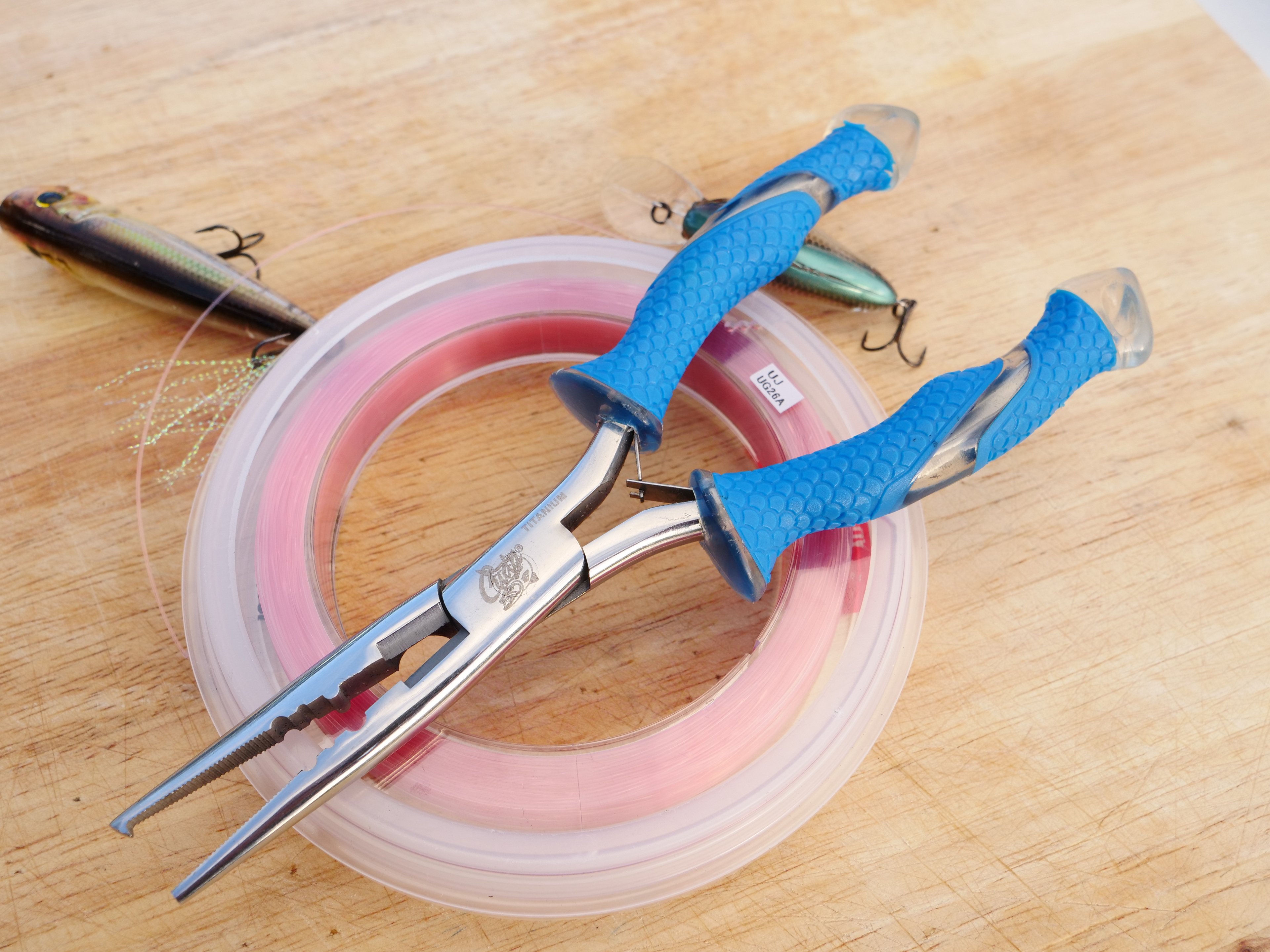 Cuda 8 in TI Needle Nose Pliers