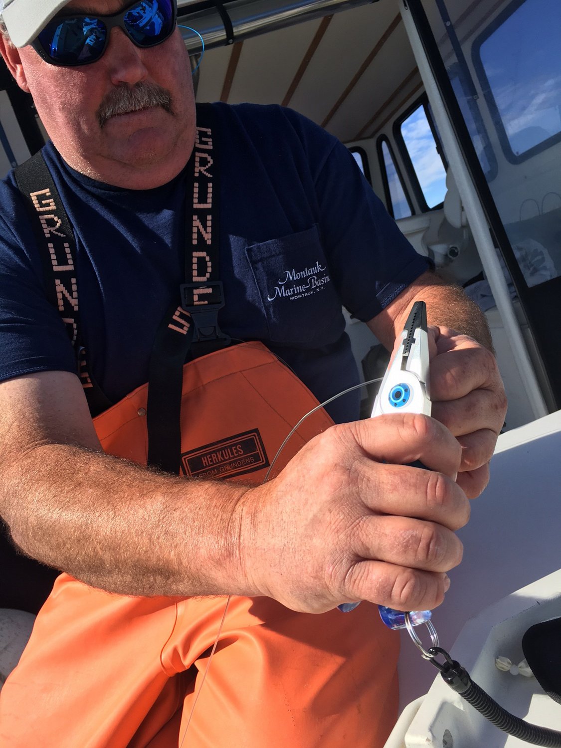 Cuda 7.5 in TI Pliers - view number 5