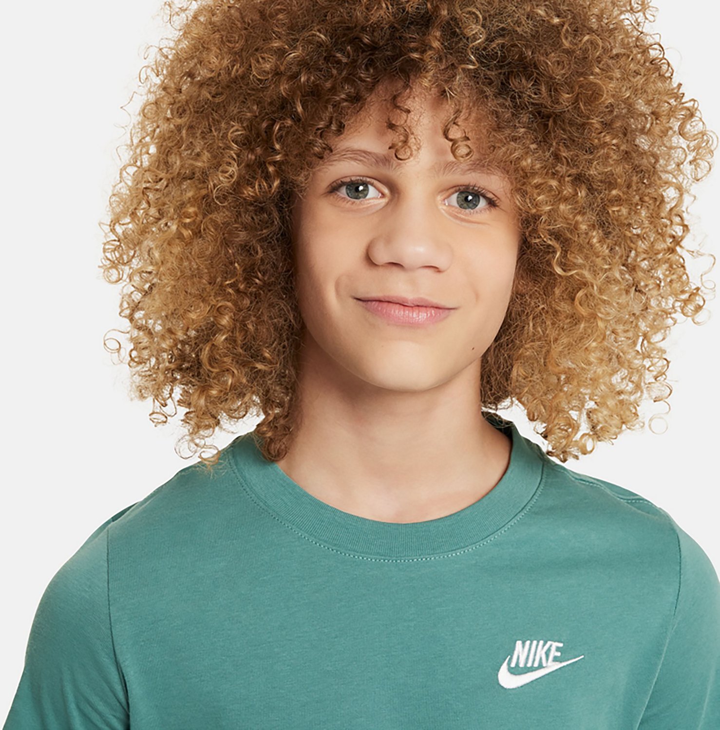 Nike Boys Sportswear Futura T shirt Academy