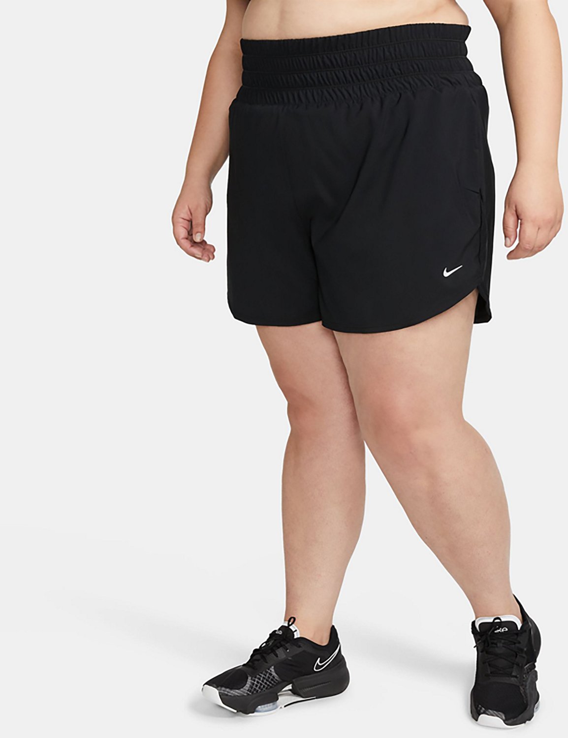 Nike Women's Dri-FIT One Ultra High-Waisted Brief-Lined Plus Size Shorts 3 in
