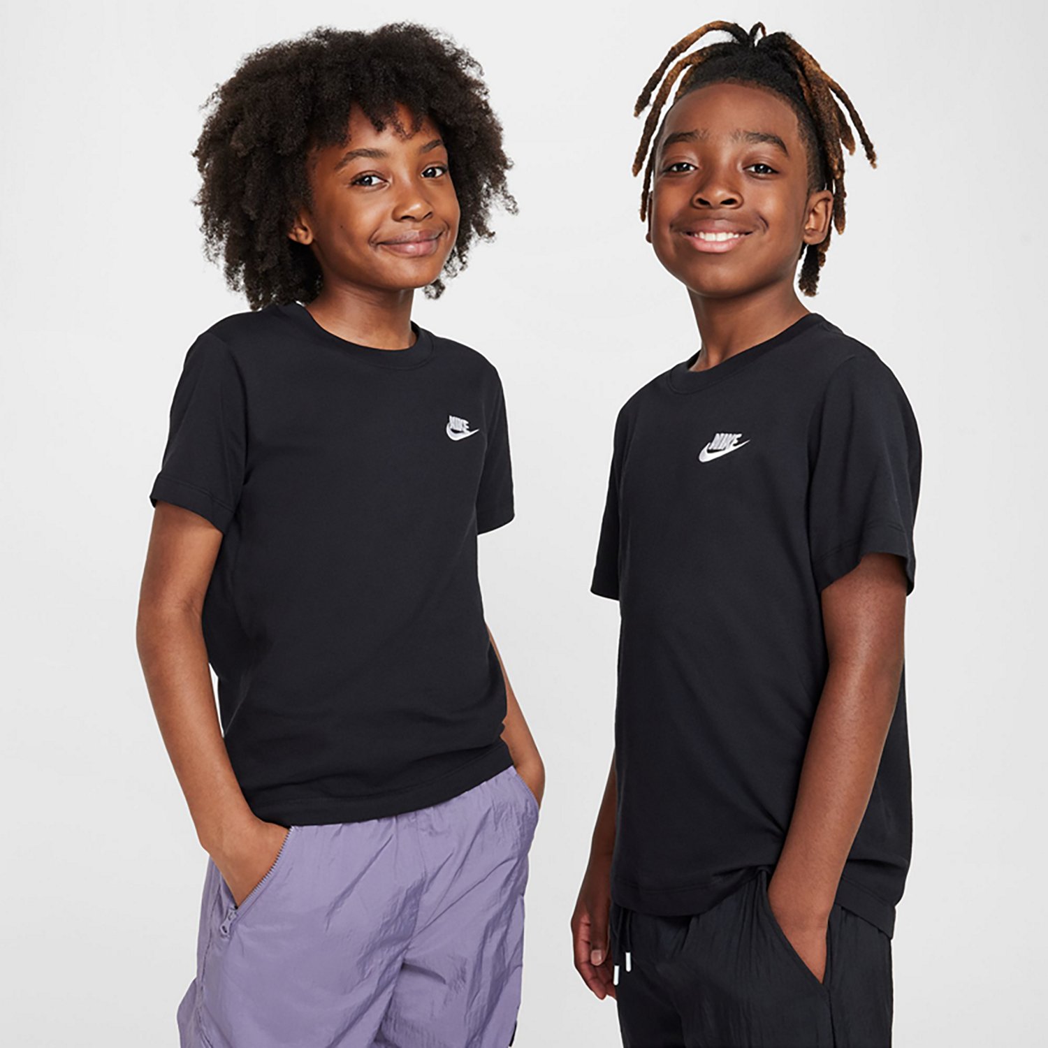 Nike Boys' Sportswear Futura Short Sleeve T-shirt - view number 3