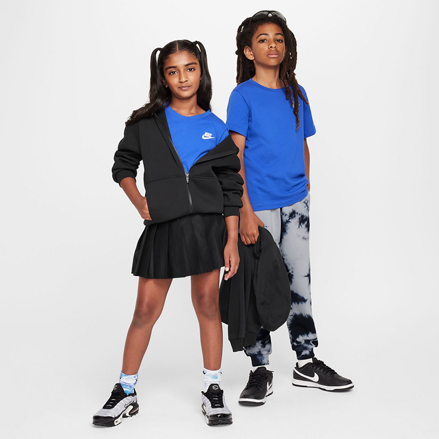 Nike Boys' Sportswear Futura Short Sleeve T-shirt - view number 4