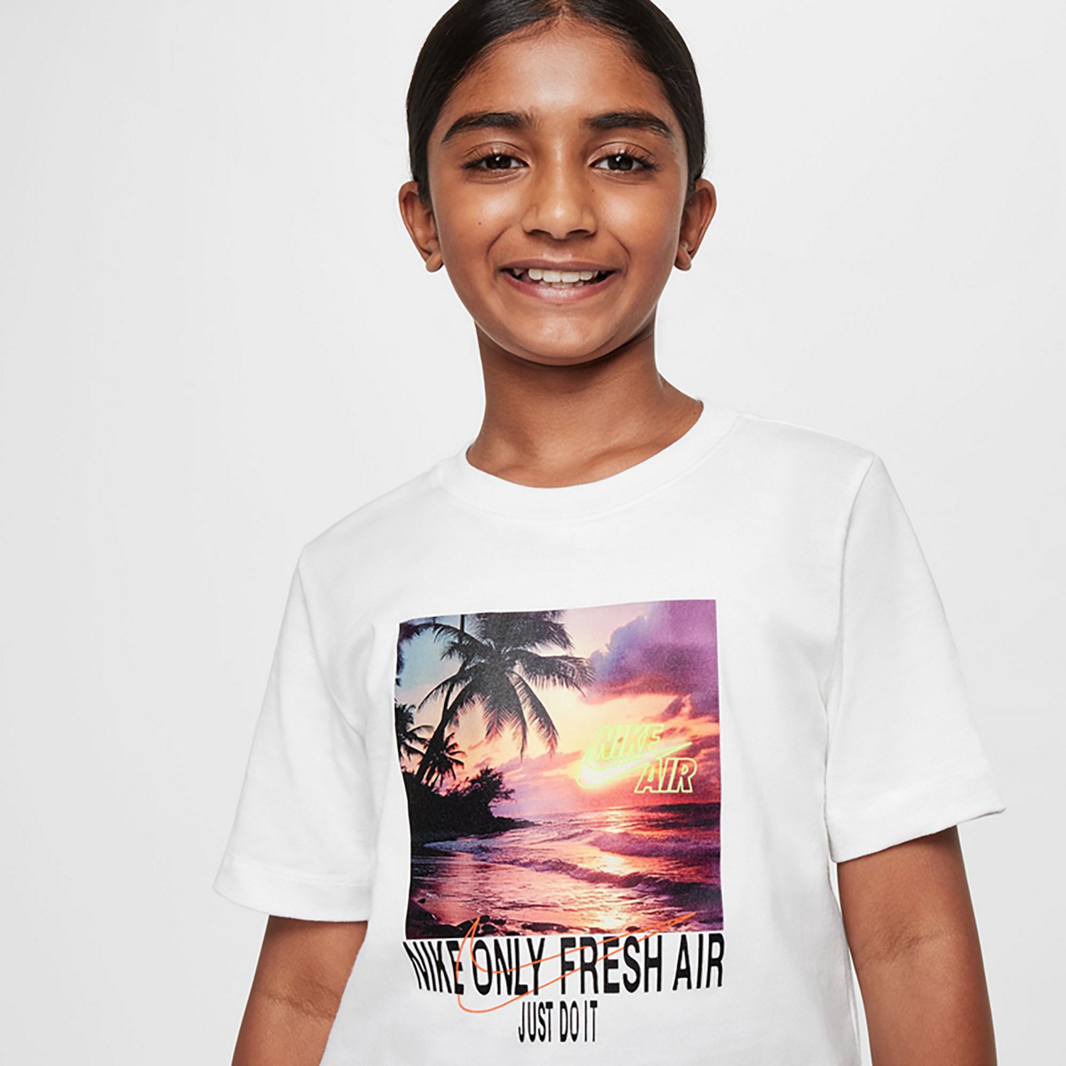 Nike Boys' NSW Freshest Air Short Sleeve T-shirt                                                                                 - view number 3