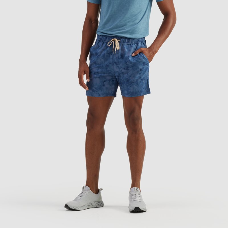 R.O.W. Men's Theo Athletic Shorts 6 in - view number 1