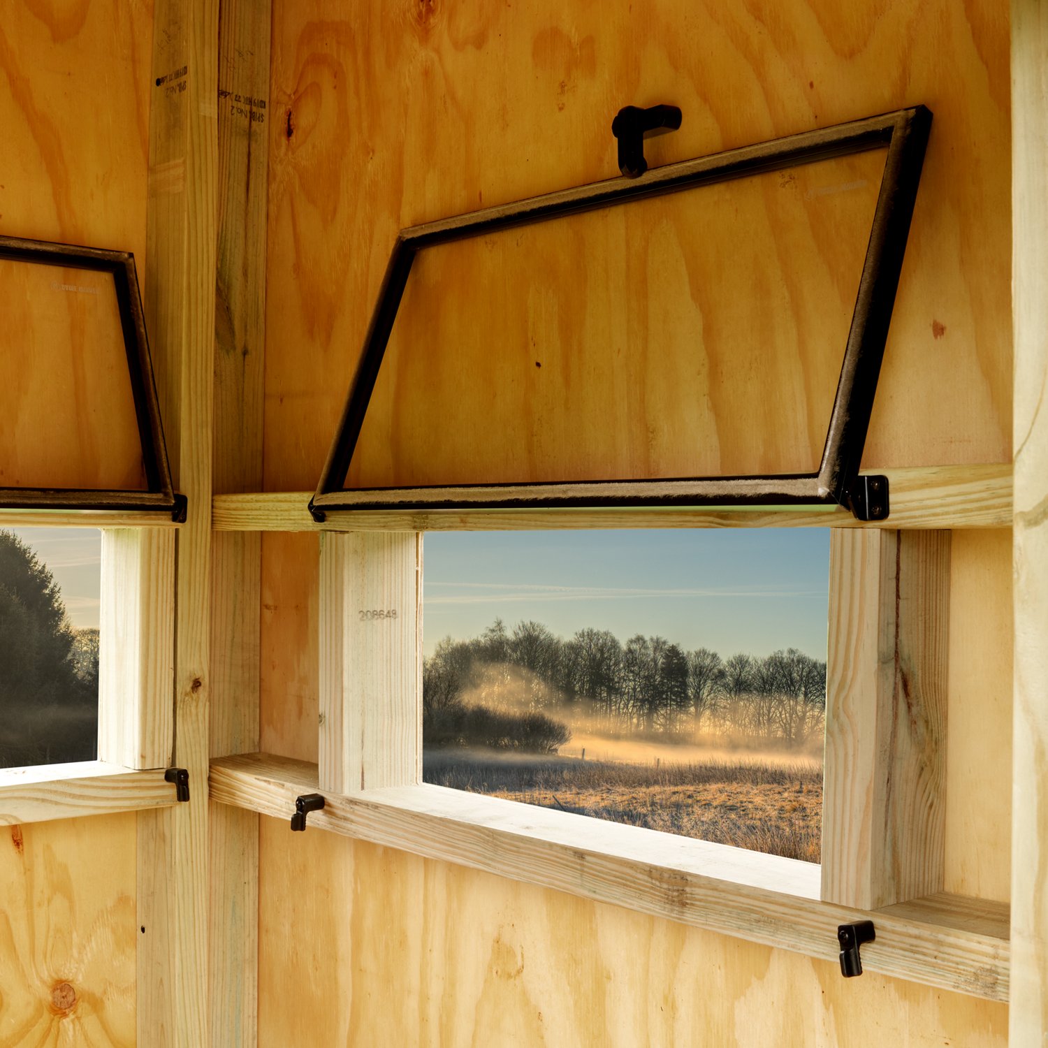 Game Winner 12x24 Blind Window - view number 3