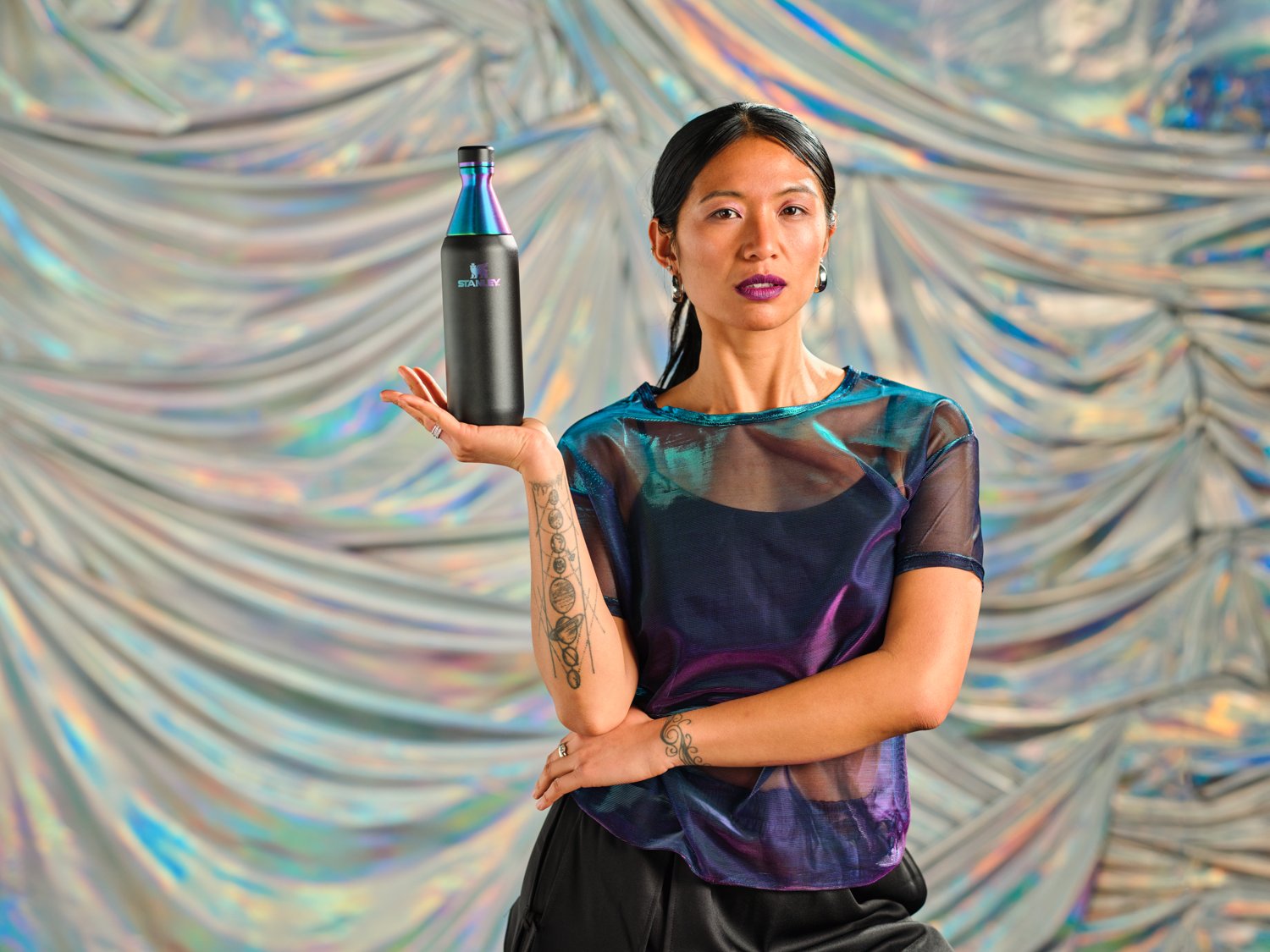 Stanley Black Chroma All Day 20oz Slim Bottle - view number 7
