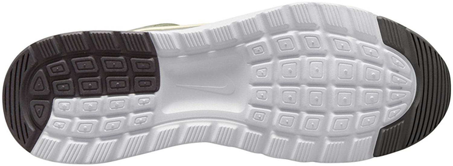 Nike Men's Air Max Nuaxis Shoes - view number 4