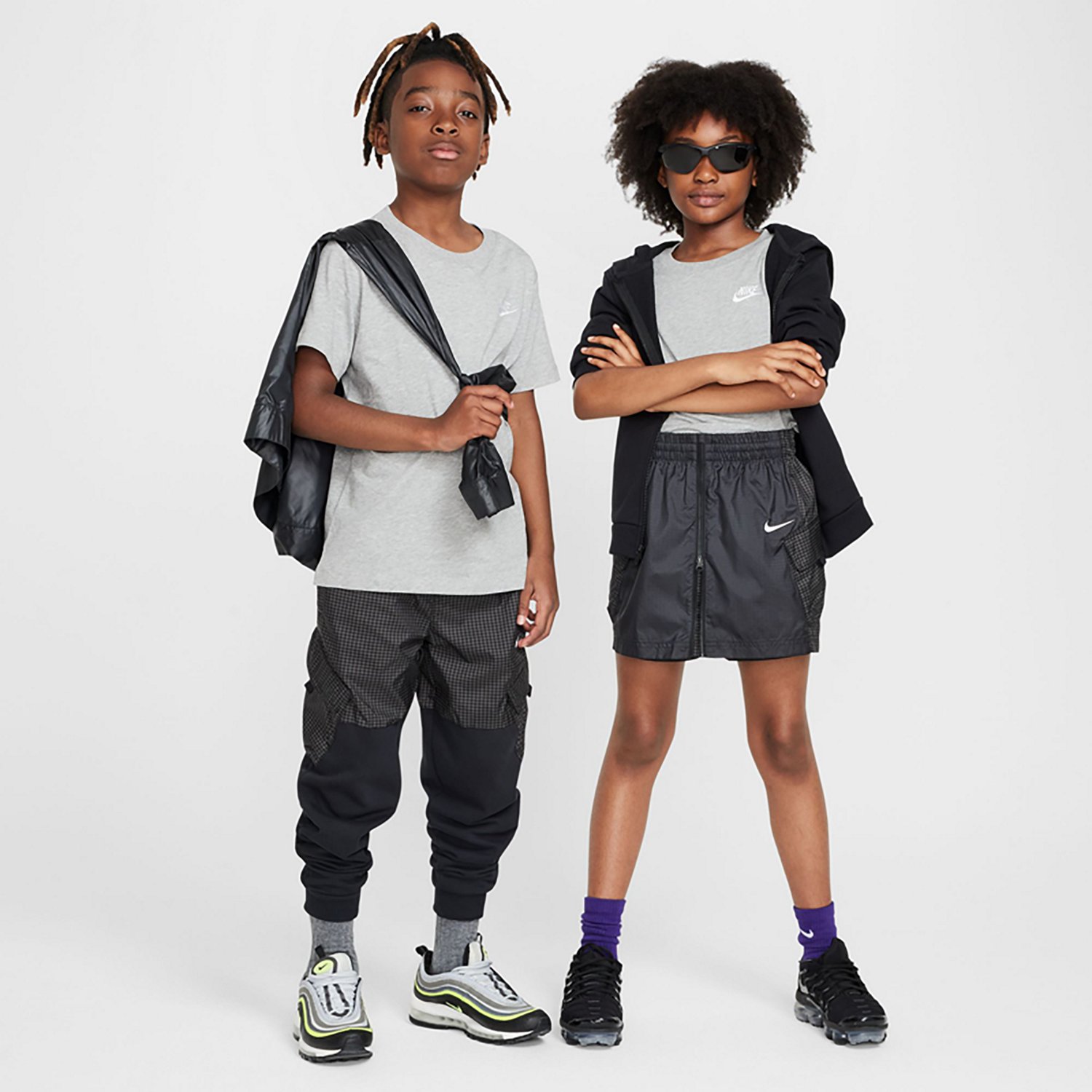 Nike Boys' Sportswear Futura Short Sleeve T-shirt - view number 4