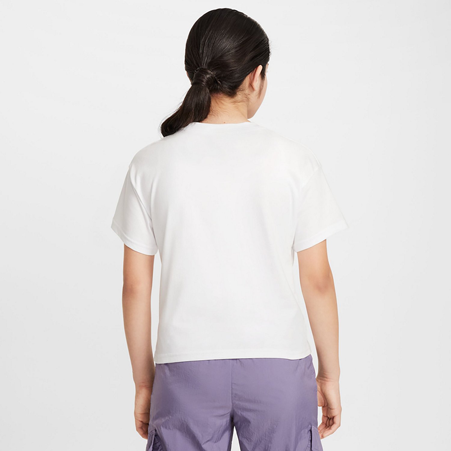 Nike Girls' Sportswear Essential Boxy Short Sleeve T-shirt - view number 2