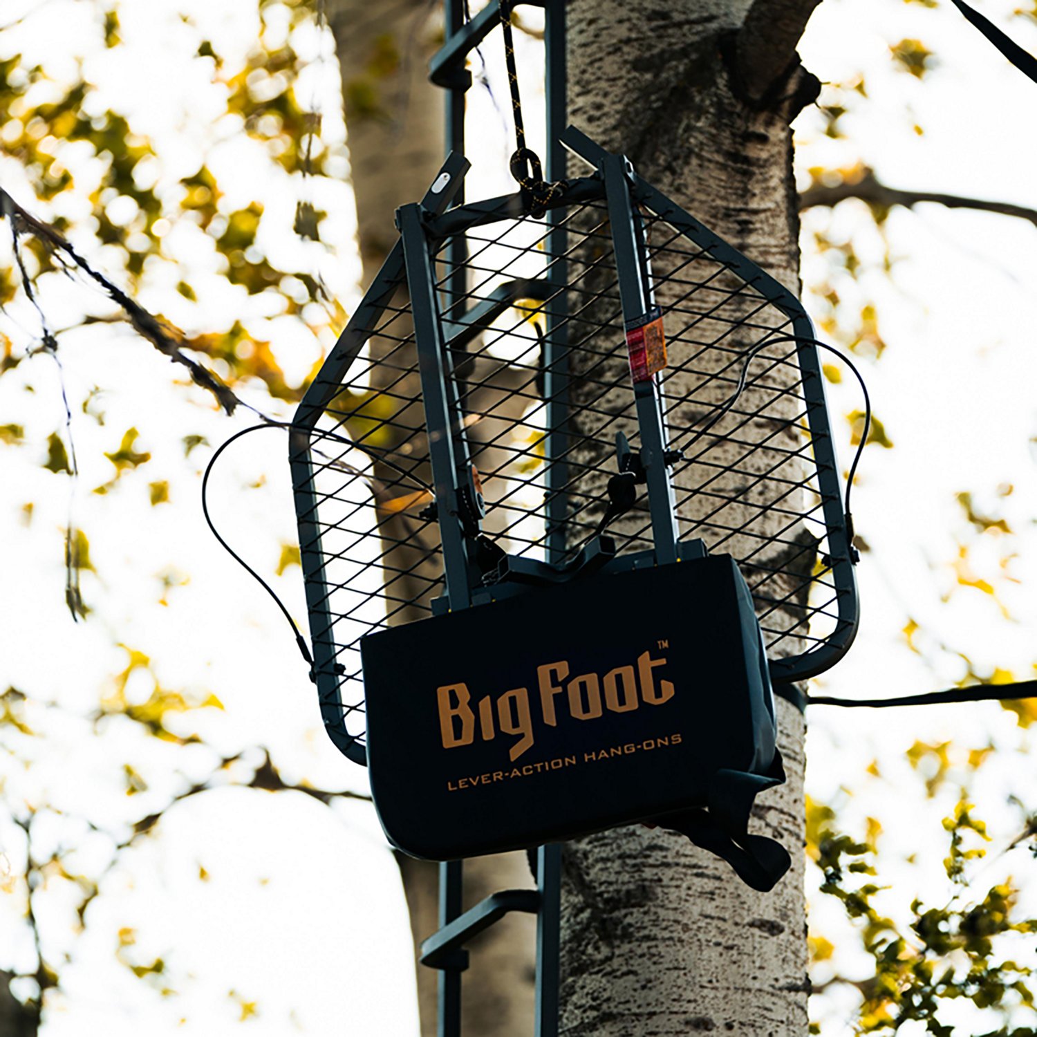 Rivers Edge Big Foot Lever-Action Hang-On Treestand                                                                              - view number 2