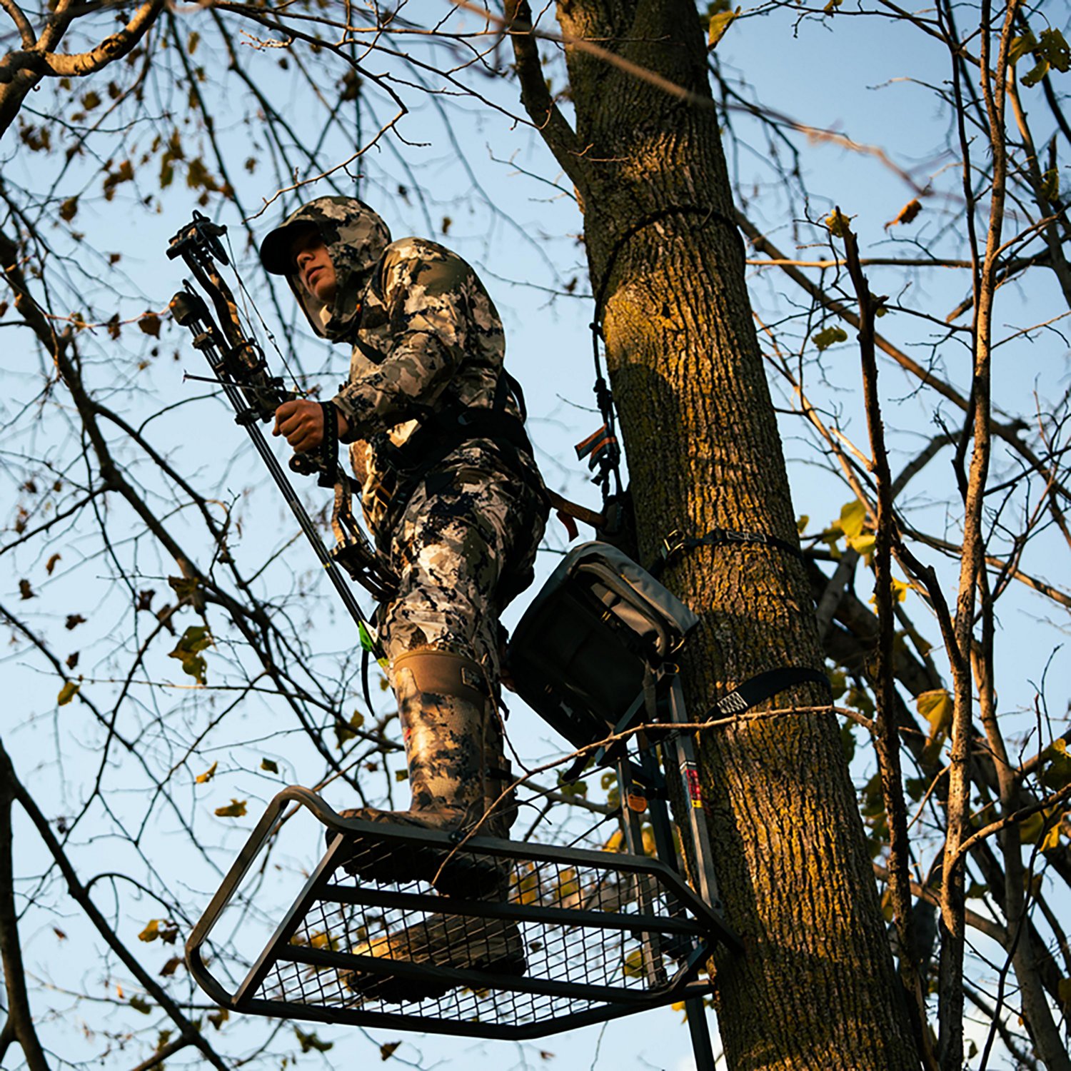Rivers Edge Big Foot XL Classic Lever-Action Hang-On Treestand - view number 8