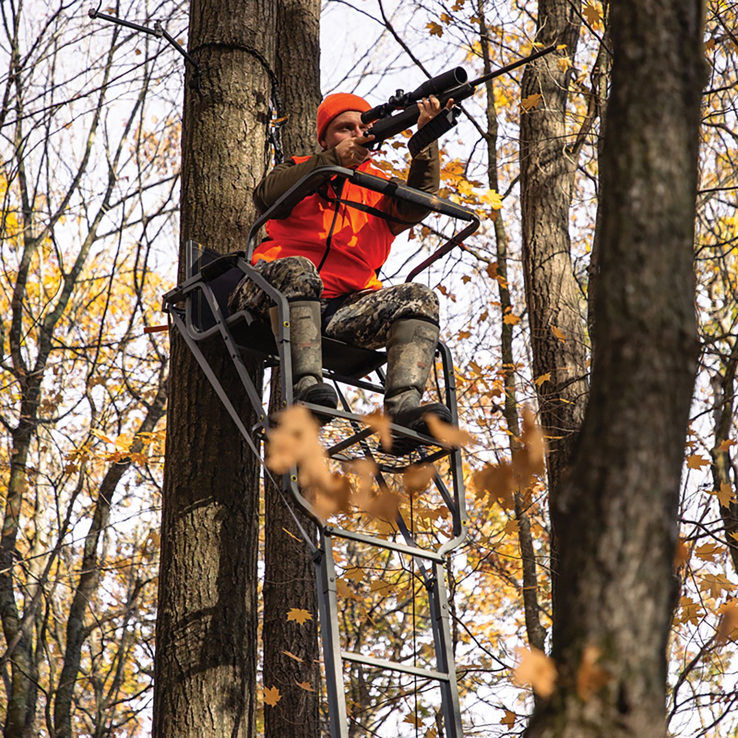 Rivers Edge Relax Wide LS 1-Man Ladder Tree Stand                                                                                - view number 4