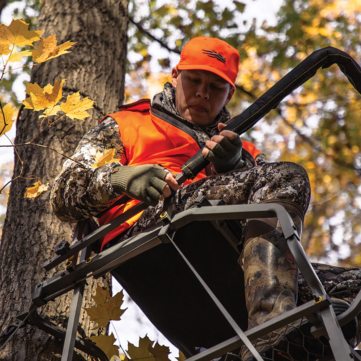 Rivers Edge Retreat LS 1-Man Ladder Tree Stand                                                                                   - view number 5