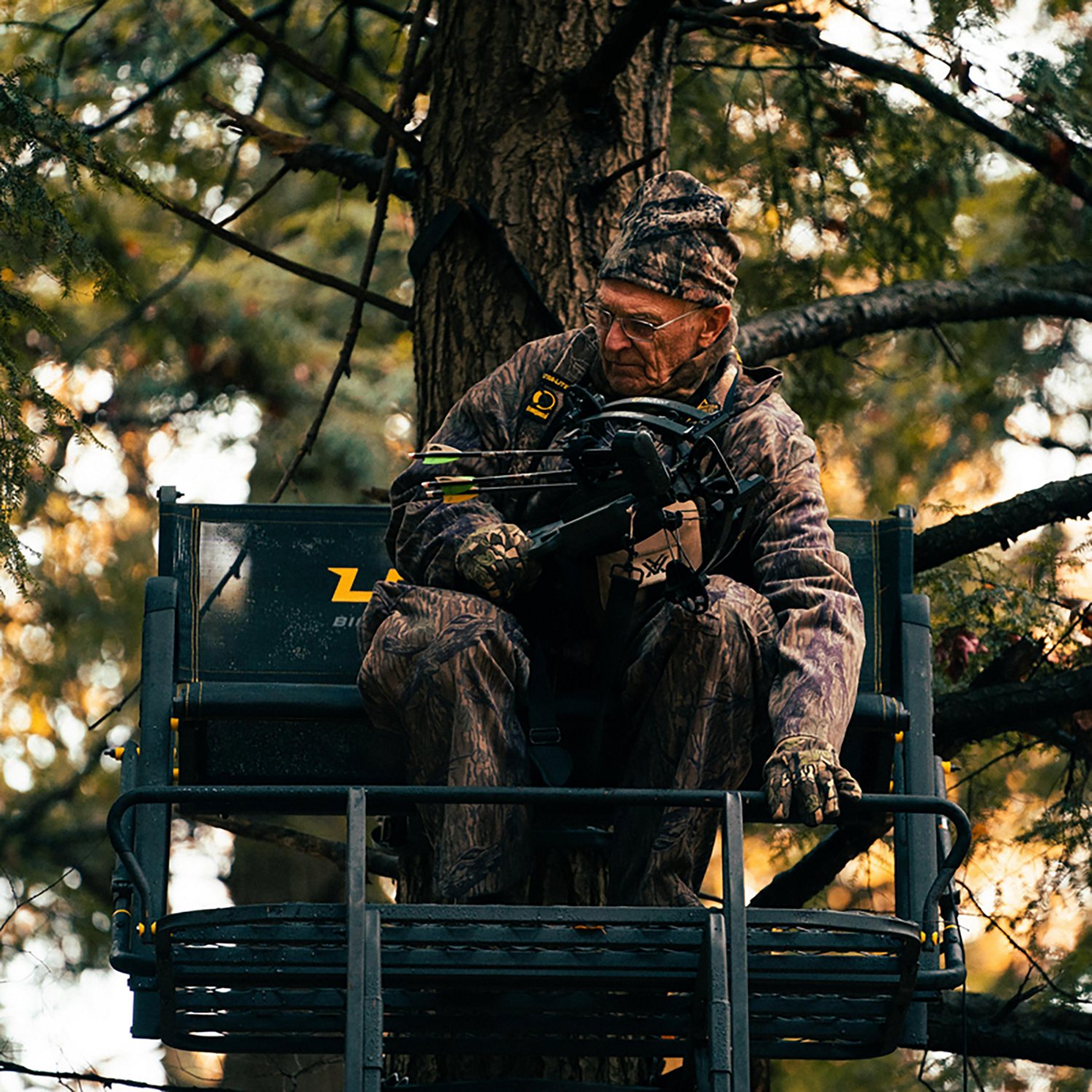 Rivers Edge Lockdown 21 ft 2-Man Ladder Tree Stand                                                                               - view number 2