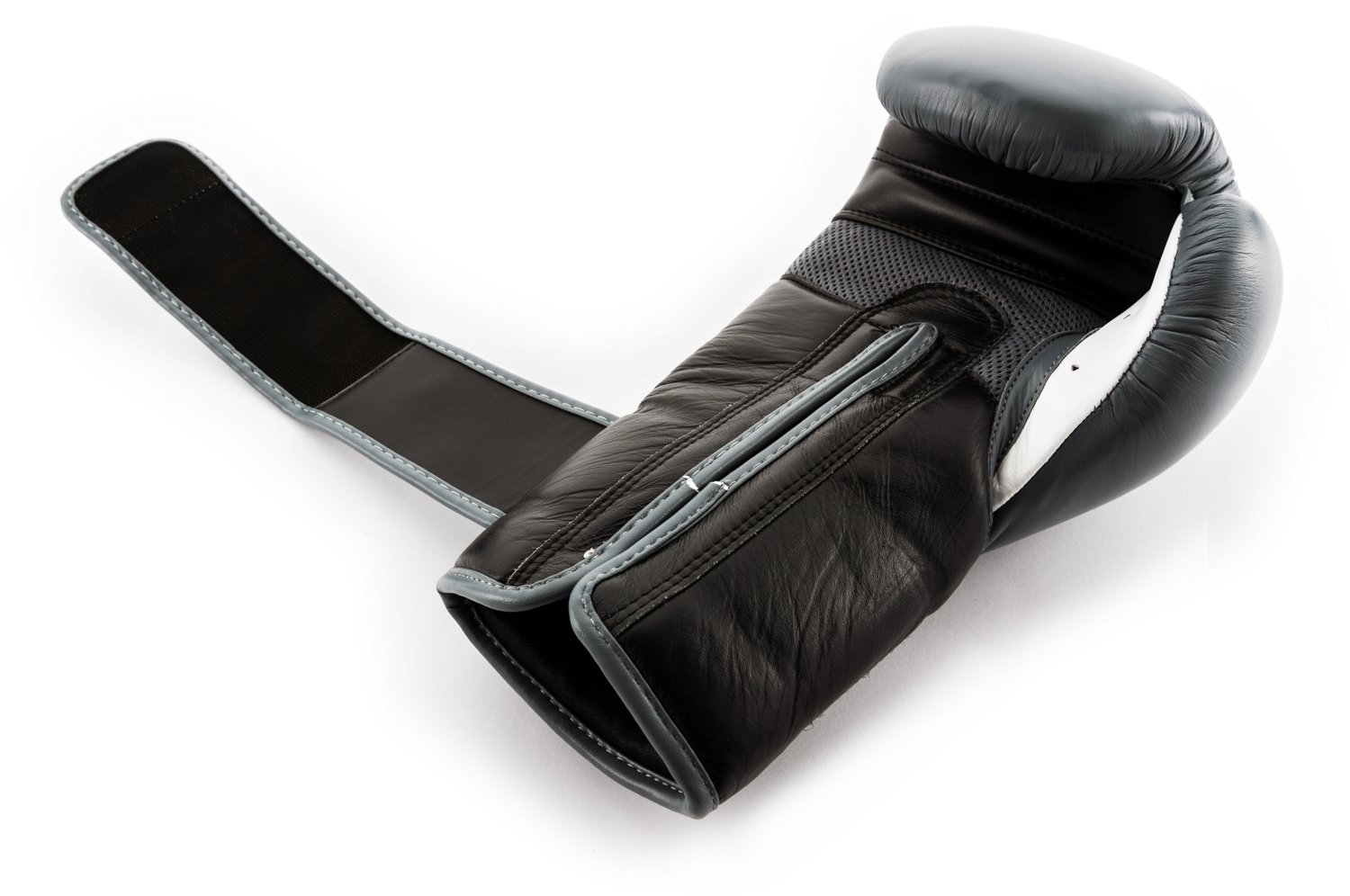 UFC Pro Training Gloves                                                                                                          - view number 7