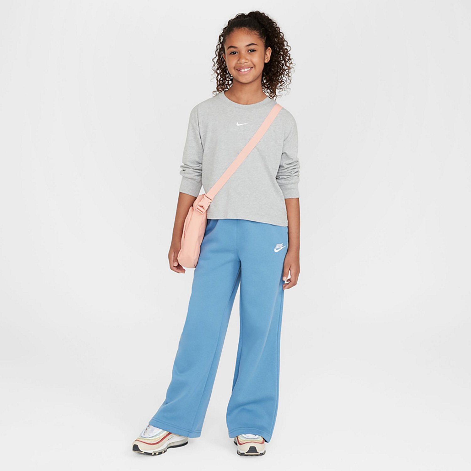 Nike Girls' Boxy Essential LBR Long Sleeve T-shirt - view number 4