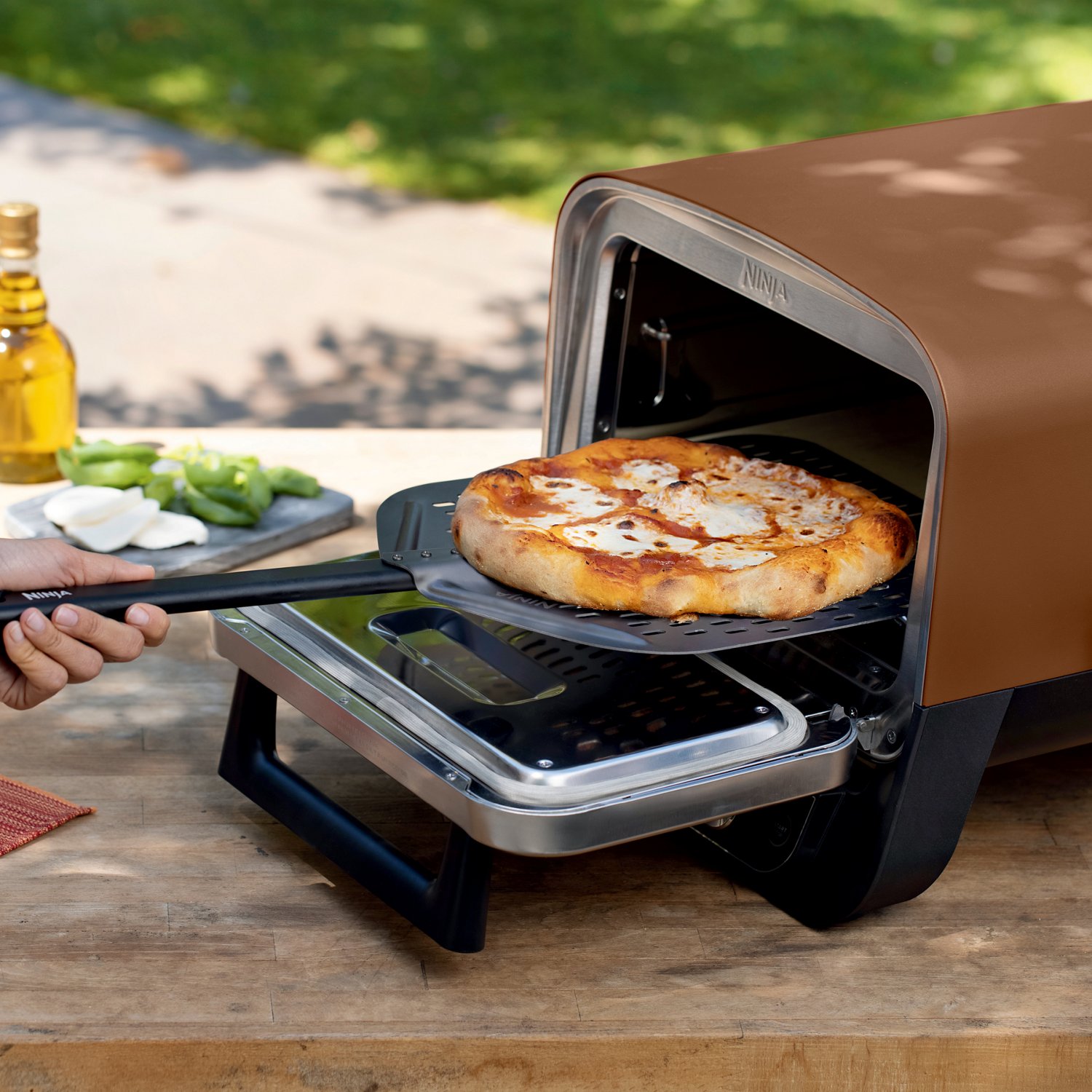 Ninja Woodfire Pizza Oven, 6-in-1 outdoor oven - view number 6