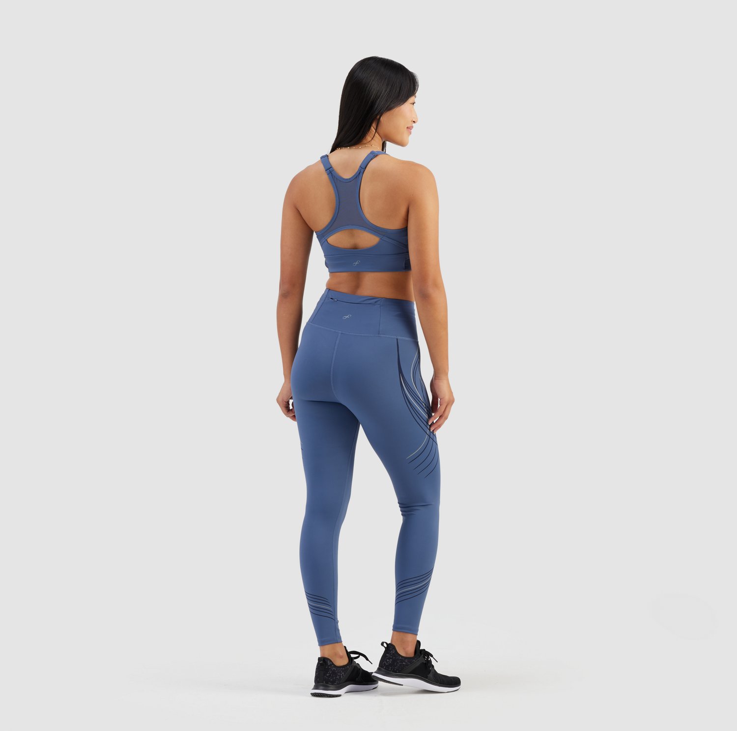 Freely Women's Ember Medium Impact Molded Sports Bra - view number 2