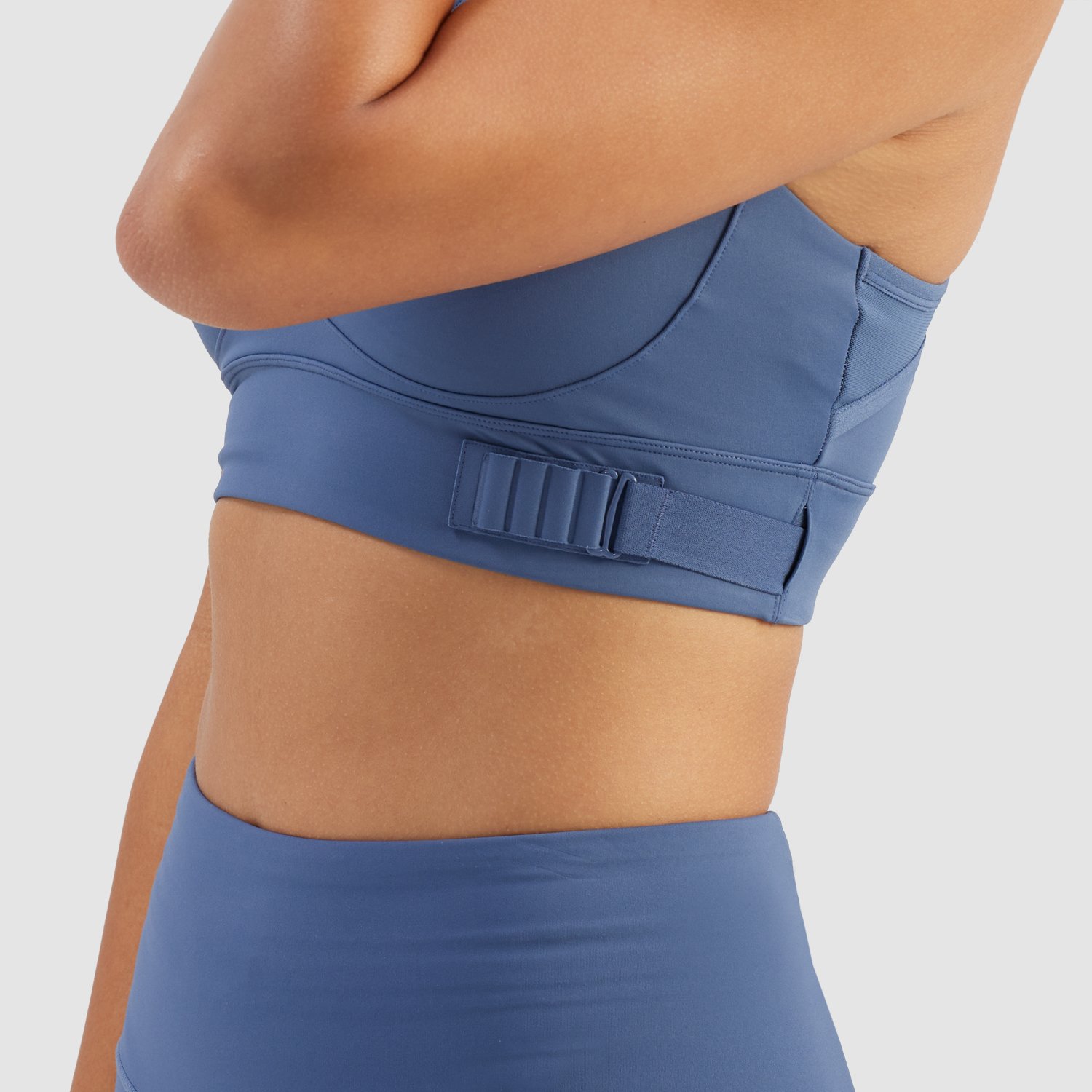 Freely Women's Ember Medium Impact Molded Sports Bra - view number 4