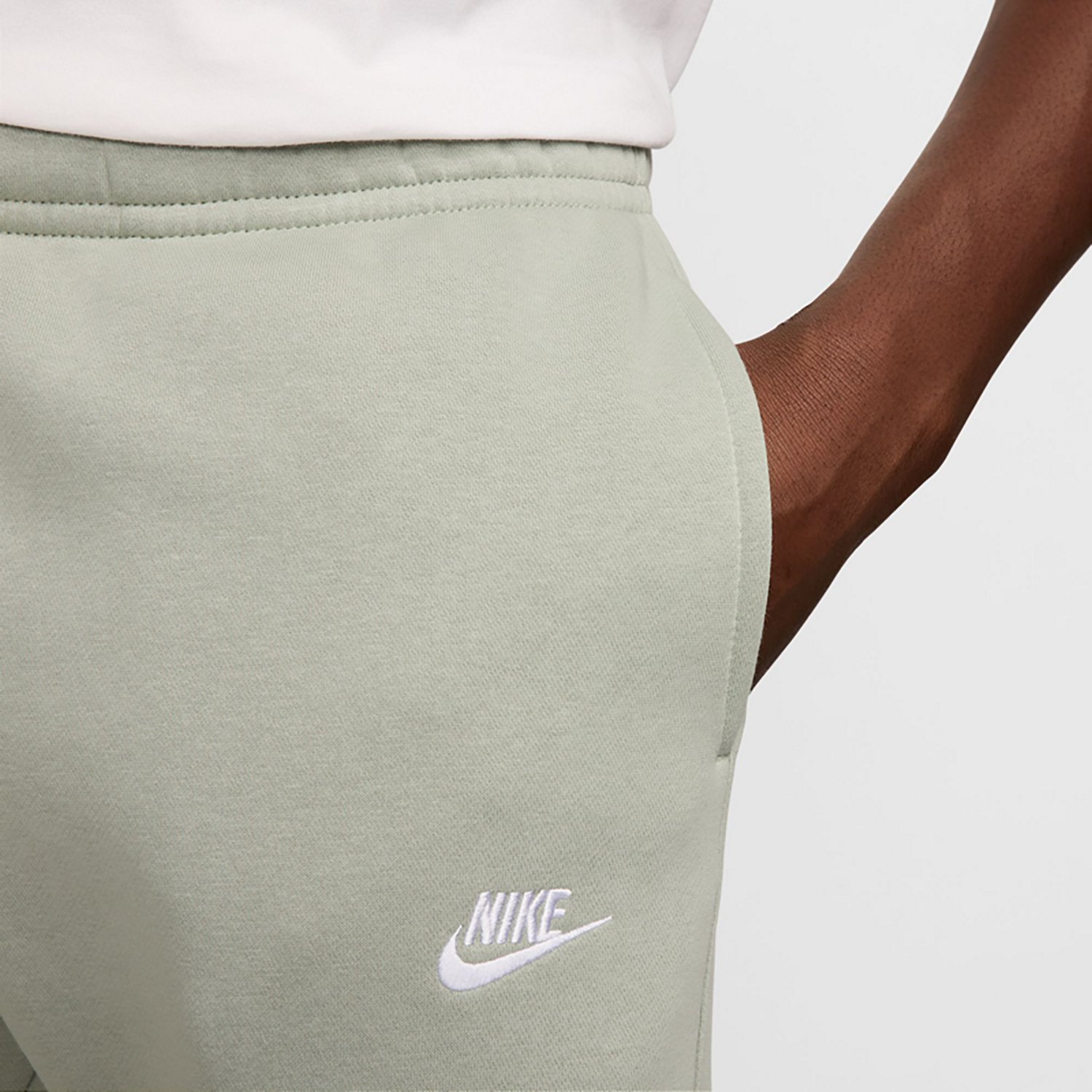 Nike Men’s Sportswear Club Fleece Jogger Pants                                                                                 - view number 4