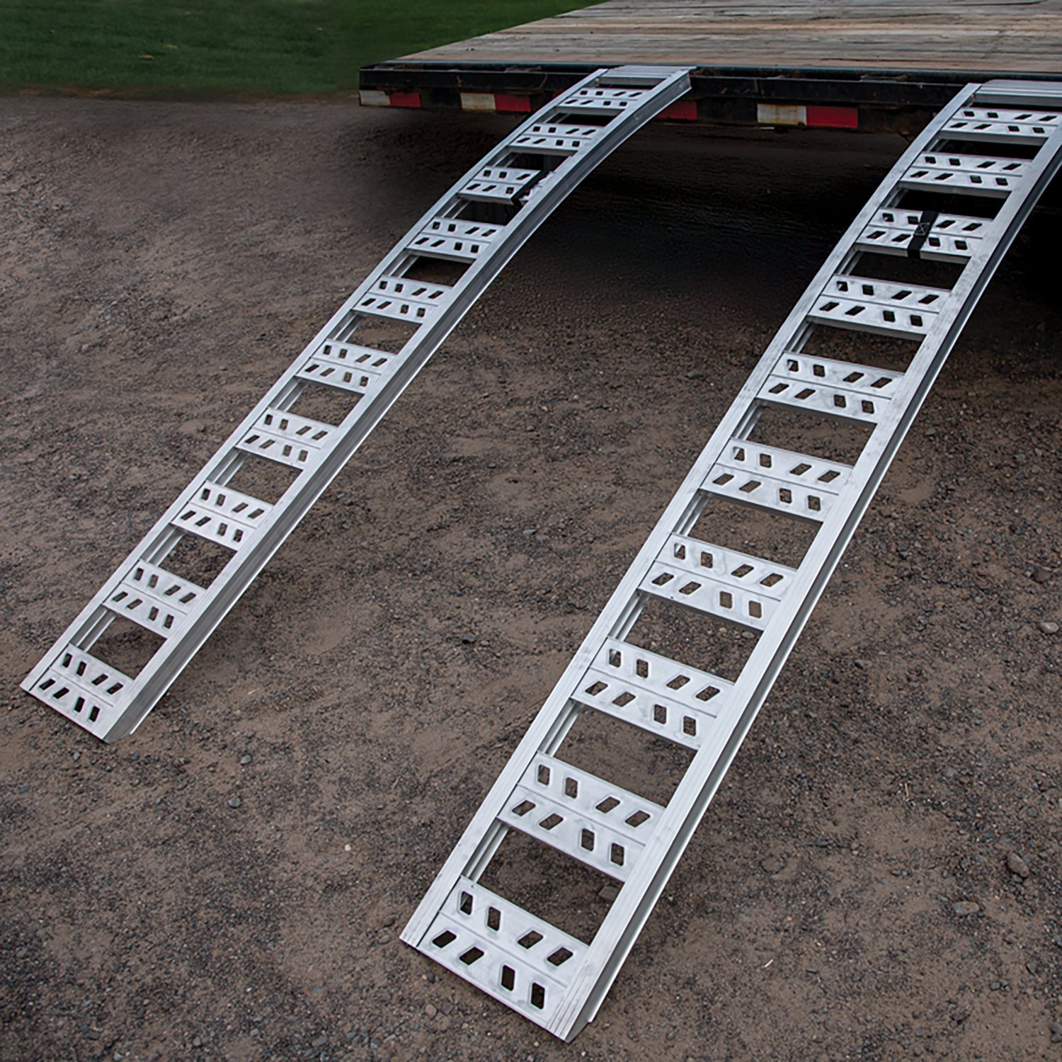 Yutrax 90 in Heavy Duty Arched Ramps                                                                                             - view number 4