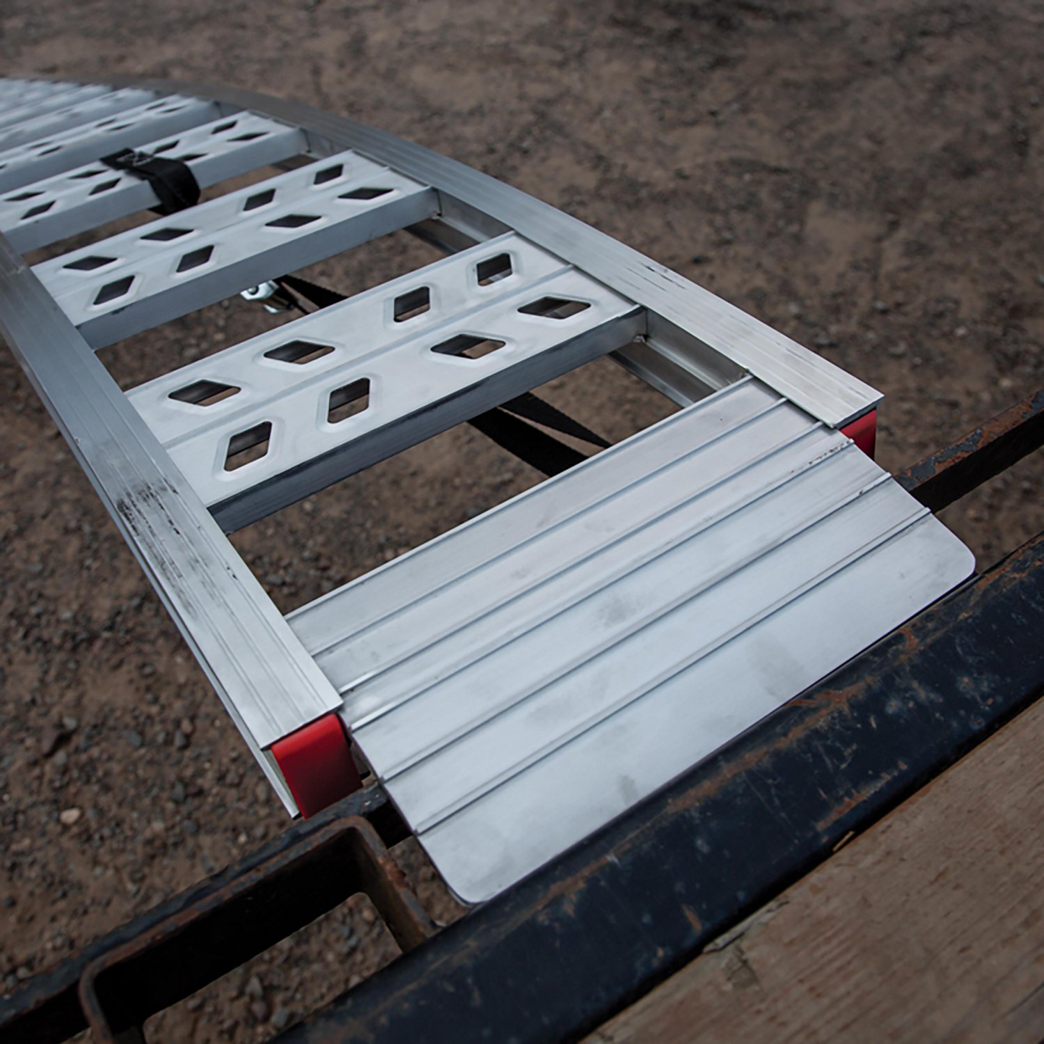 Yutrax 90 in Heavy Duty Arched Ramps                                                                                             - view number 8