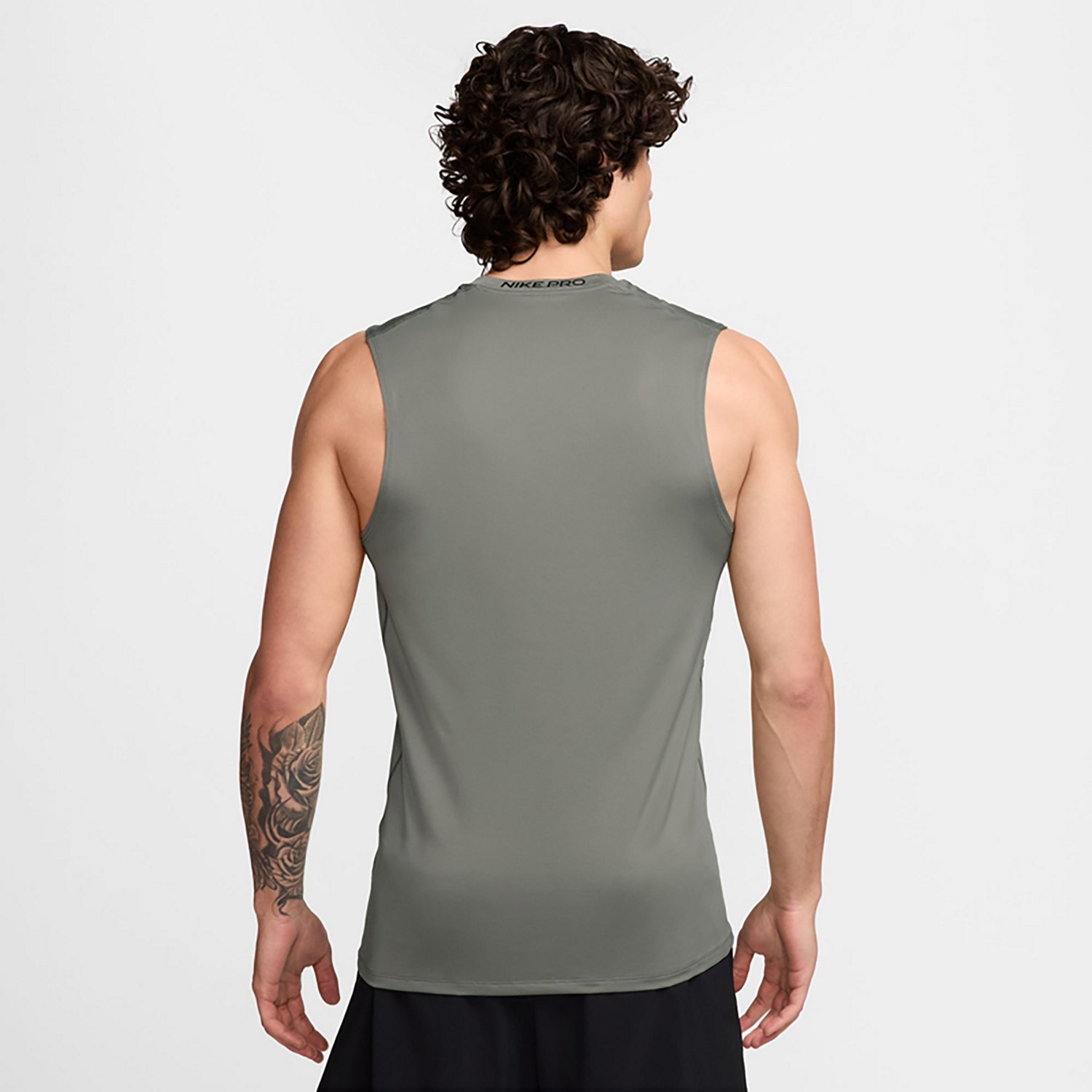 Nike Men's Slim Sleeveless Top - view number 2
