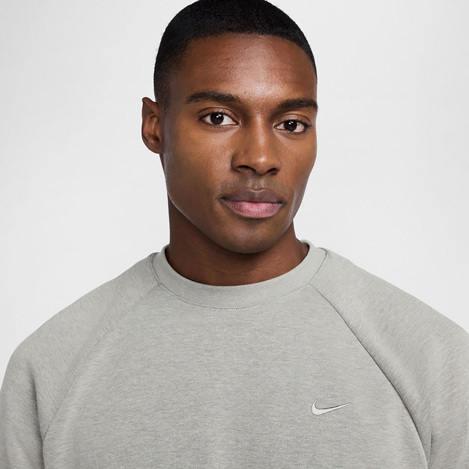 Nike Men's Dri-FIT UV Performance Crew Sweatshirt - view number 3