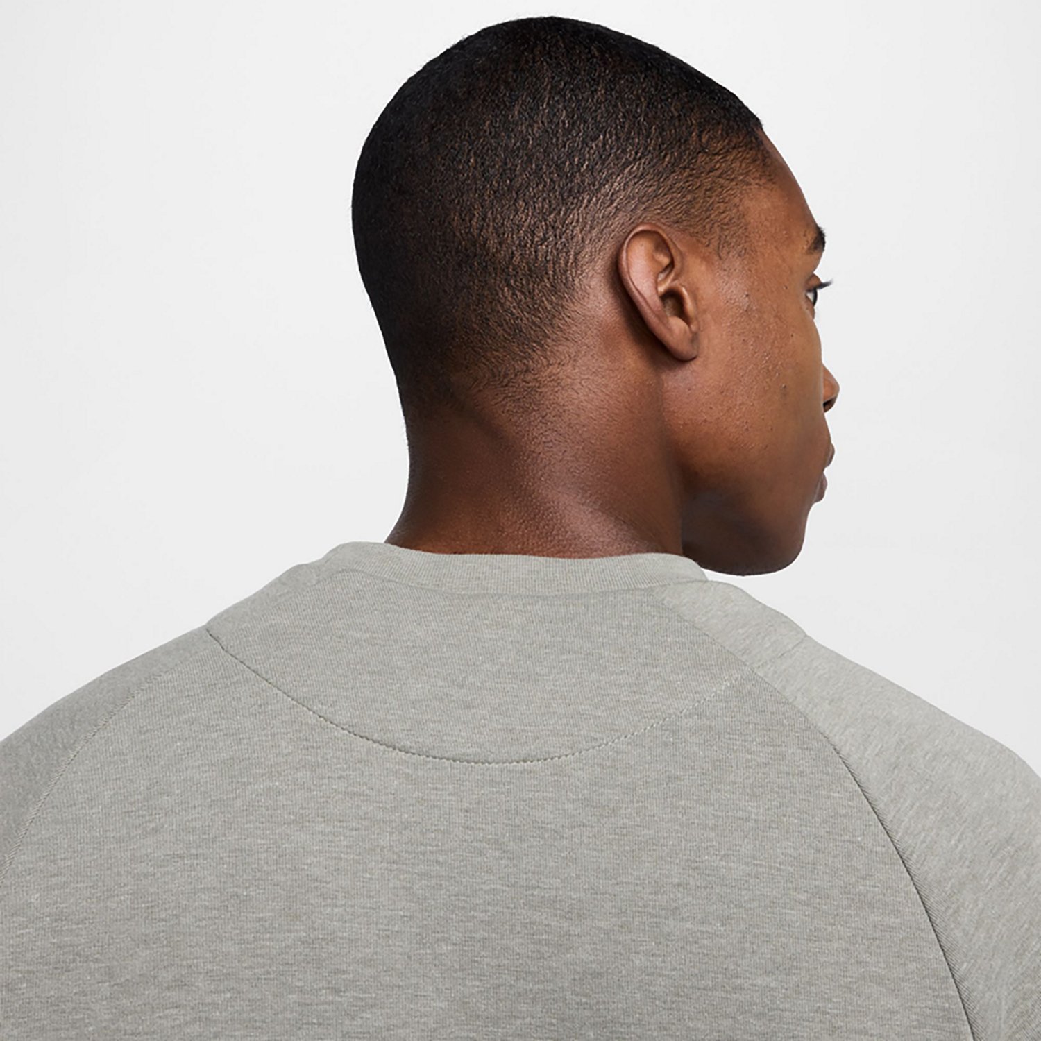 Nike Men's Dri-FIT UV Performance Crew Sweatshirt - view number 7