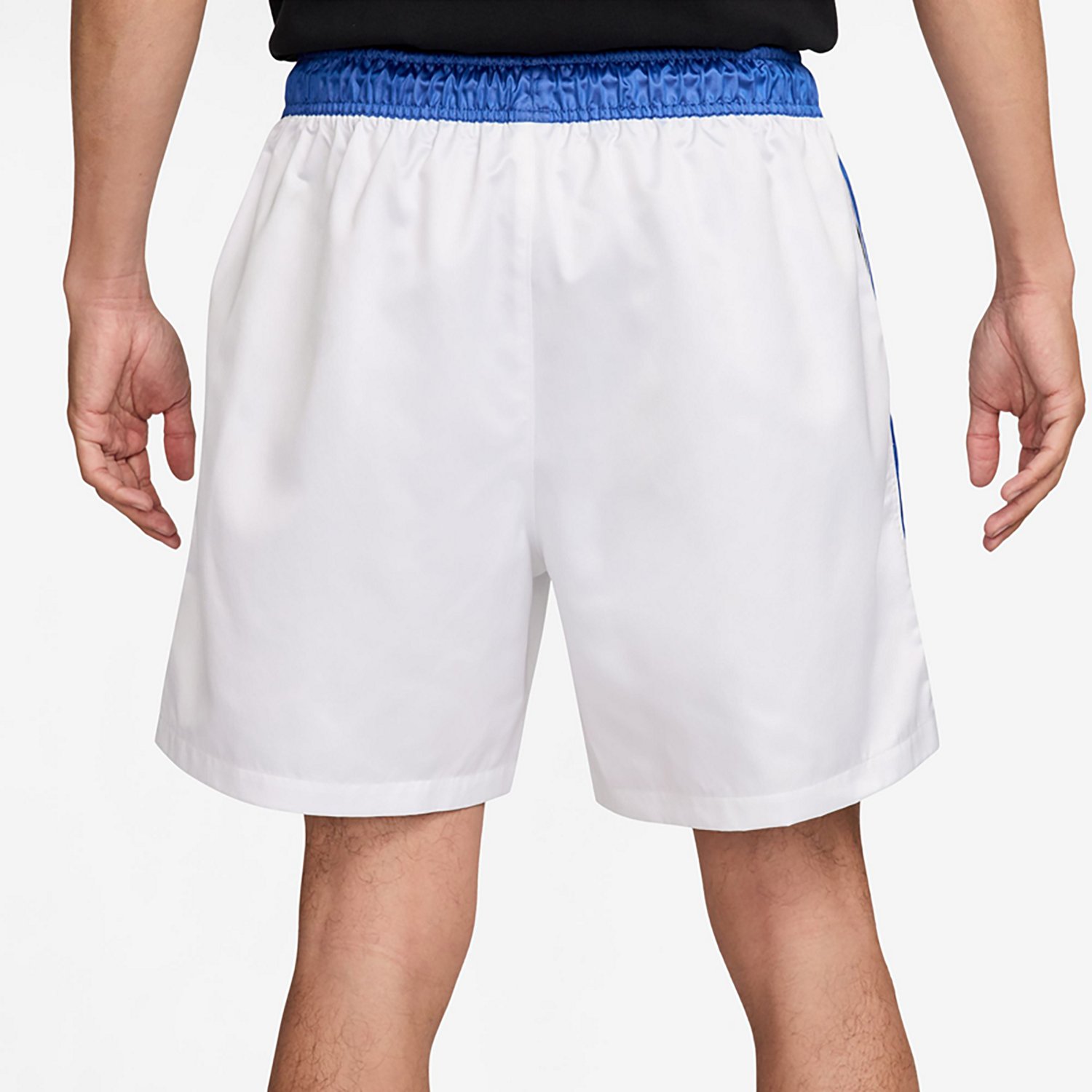 Nike Men's Sportswear Club Flow Football Shorts 6 in - view number 2