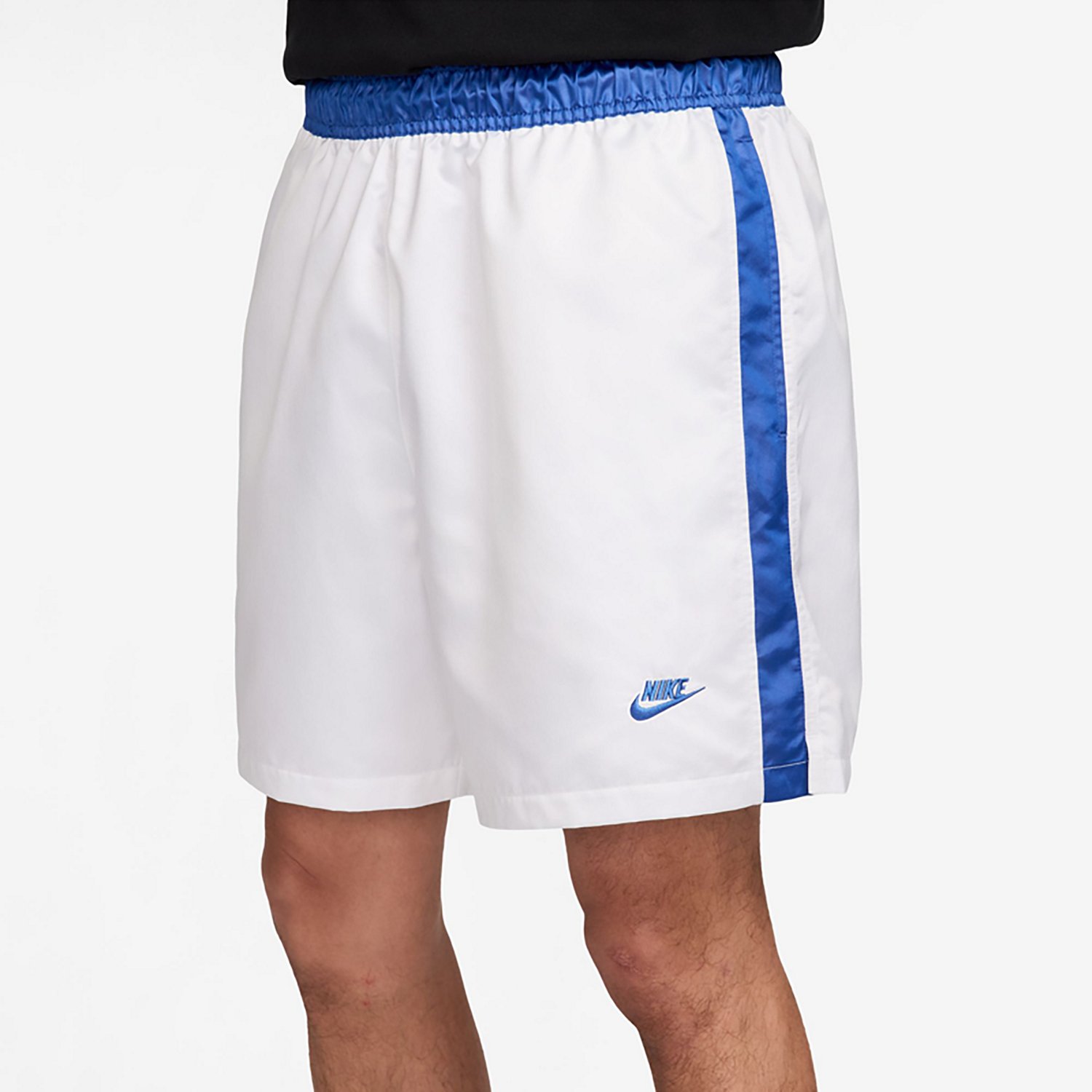 Nike Men's Sportswear Club Flow Football Shorts 6 in - view number 3