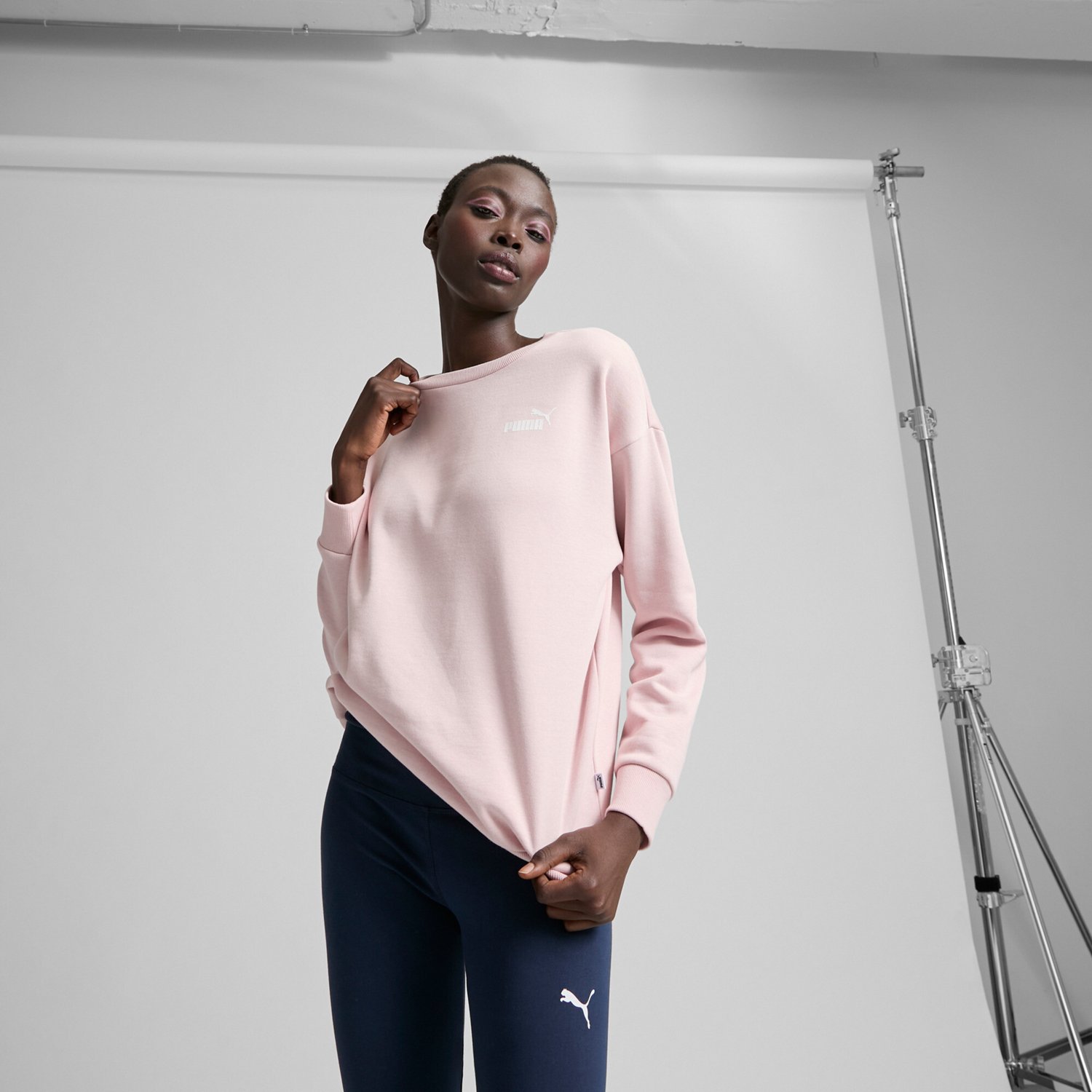 Puma Women's Essentials Relaxed Small Logo Crew Sweatshirt