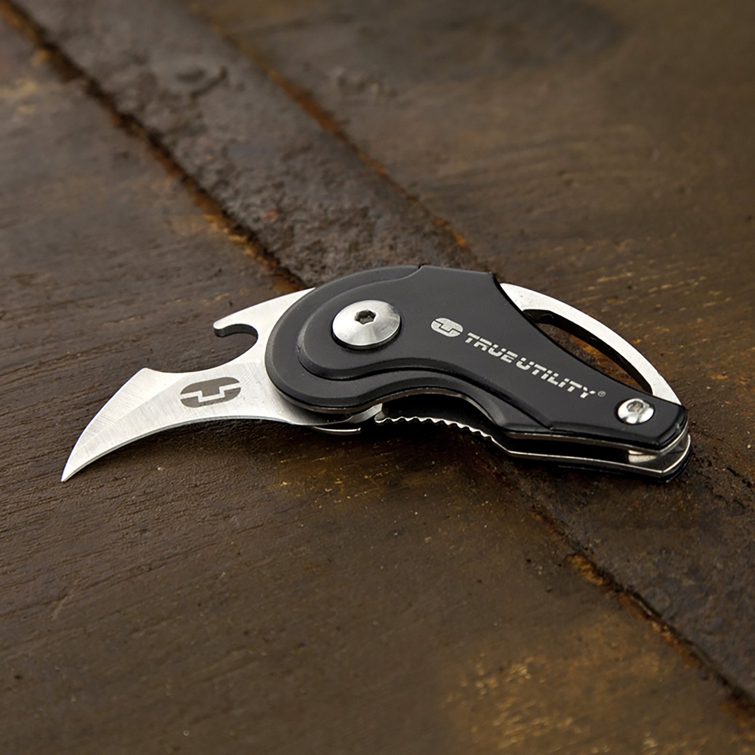 True Utility Beer Hunter Pocket Knife and Bottle Opener                                                                          - view number 2